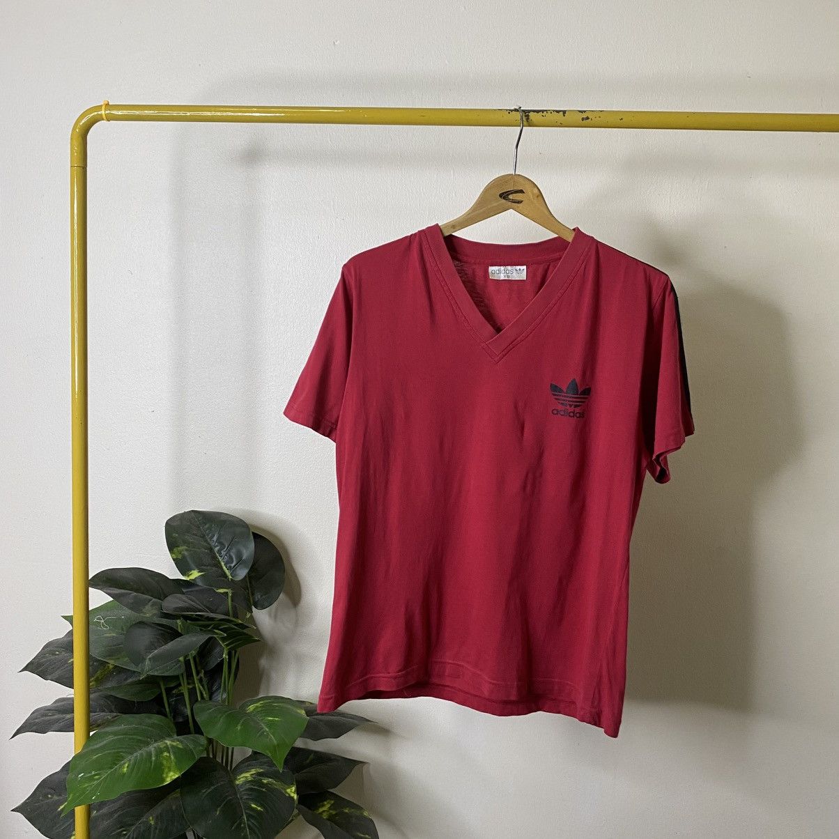 Adidas Vintage 1990s Adidas Big Logo V Neck T Shirt Size US S / EU 44-46 / 1 - 5 Thumbnail