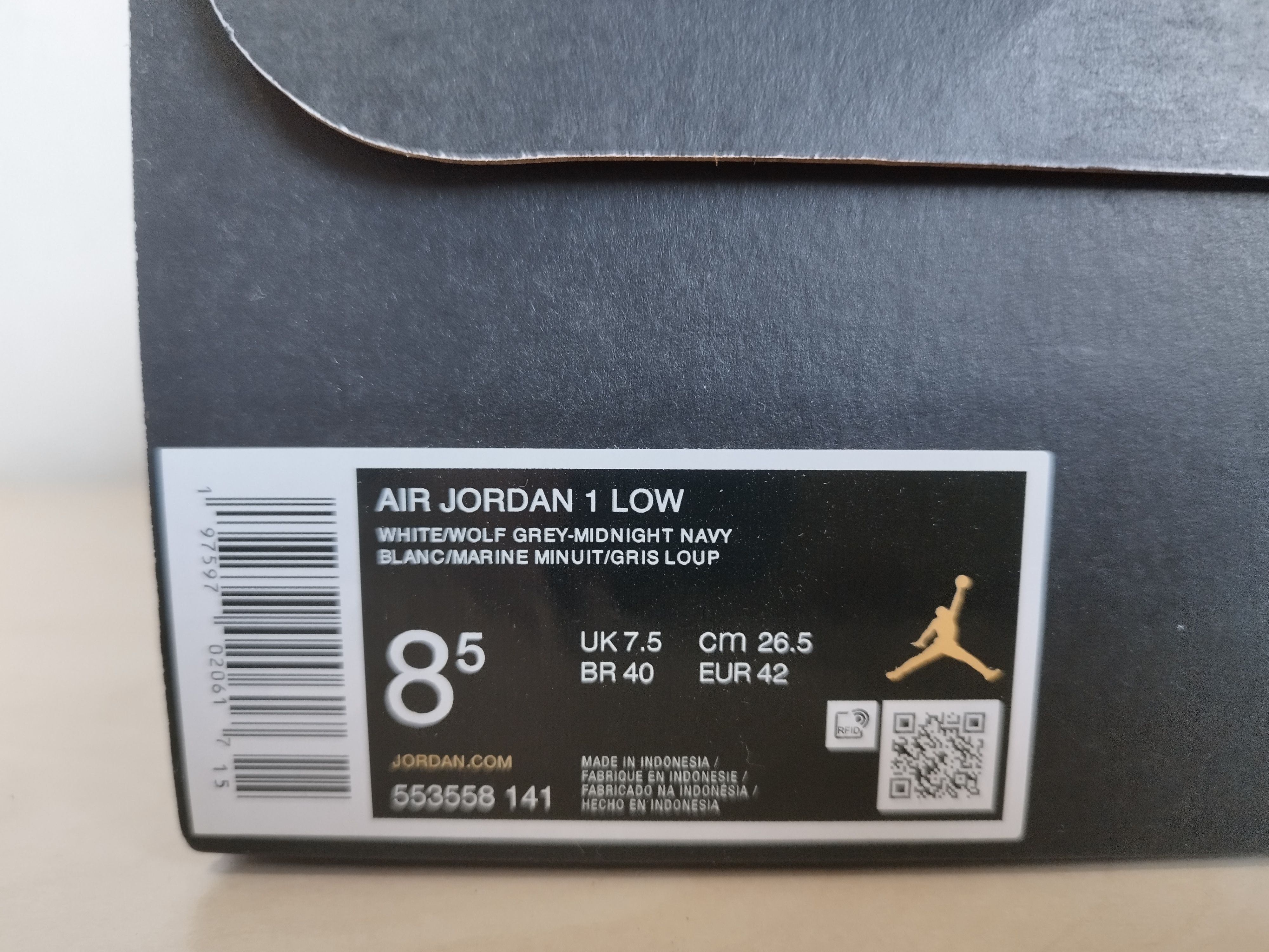 Nike AIR Jordan 1 Low Size US 9 / EU 42 - 2 Thumbnail
