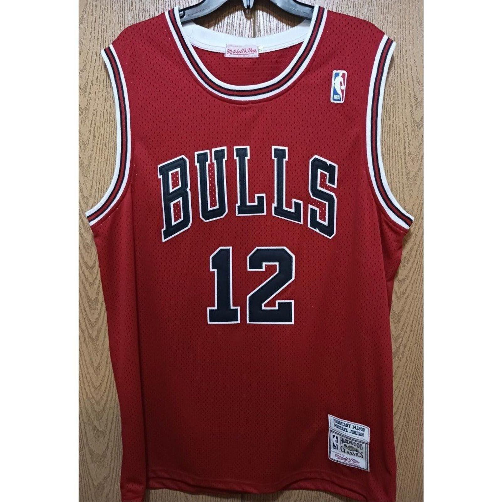 Mitchell & Ness Michael Jordan (Mitchell/Ness)-(Bulls)-(Jersey)-(XL)-$100 Size US XL / EU 56 / 4 - 1 Thumbnail