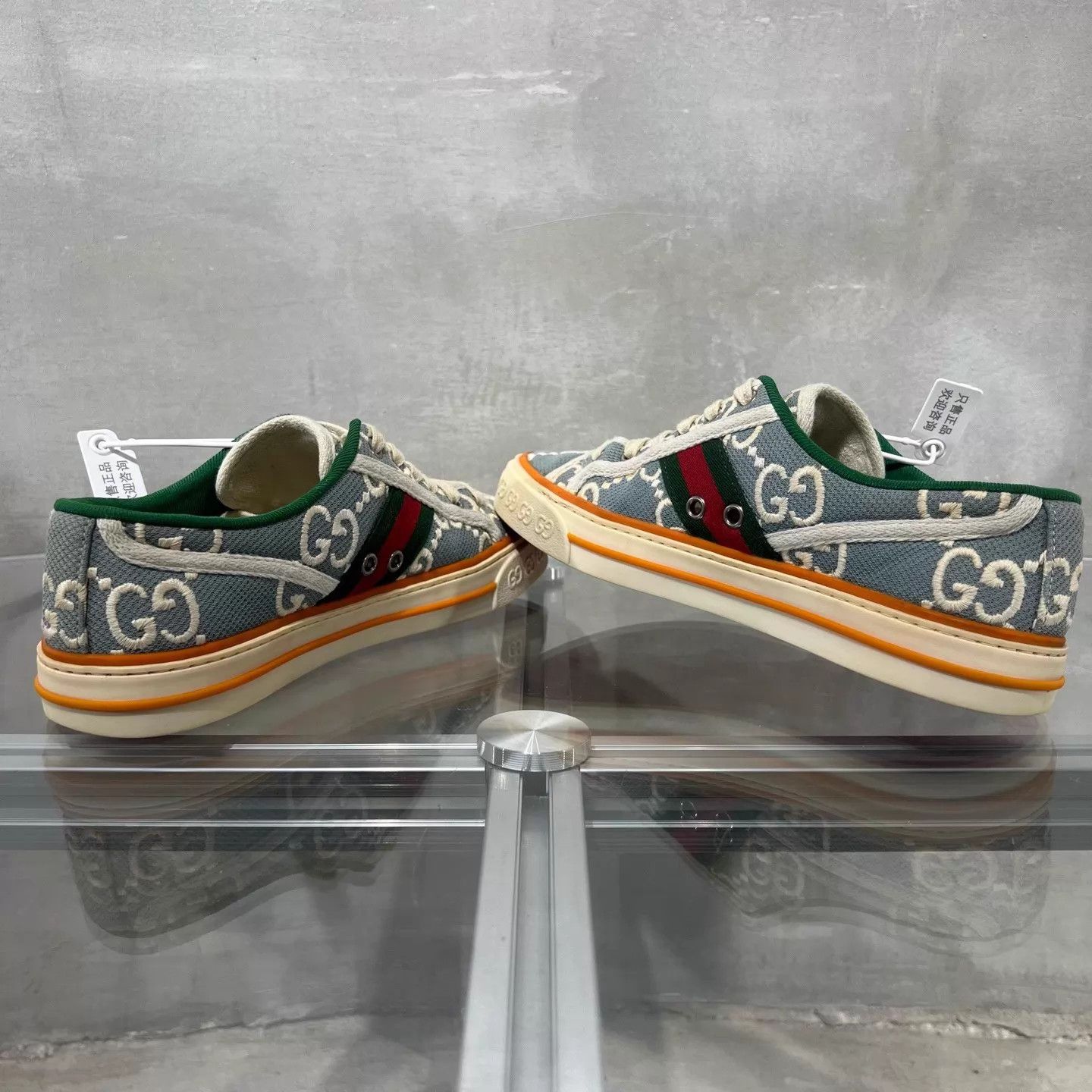 Gucci Gucci Tennis 1977 blue GG canvas women's 37 sneakers Size US 6.5 / IT 36.5 - 5 Thumbnail