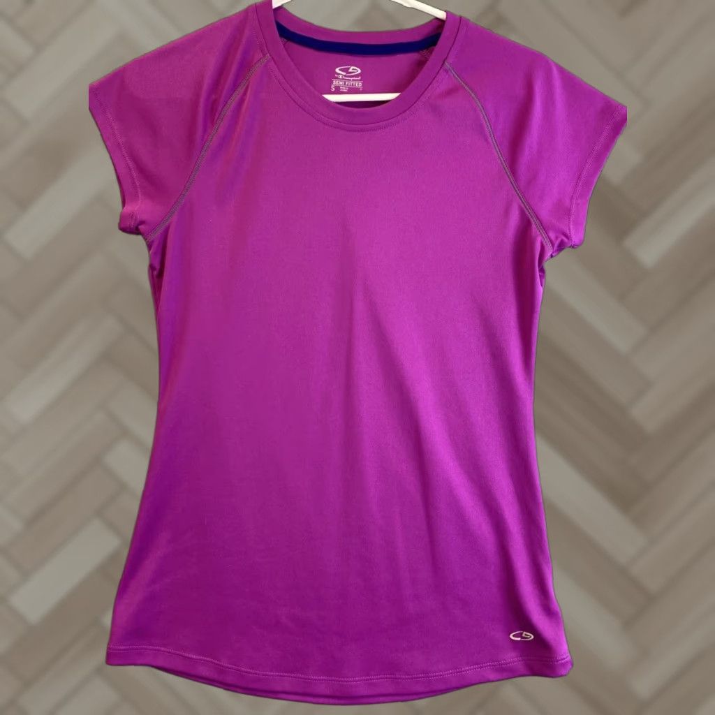 Champion Champion Shirt Womens S plum Short Sleeve Athletic Adult Ladies Medium /32-56 T-Shirt Size S / US 4 / IT 40 - 1 Thumbnail