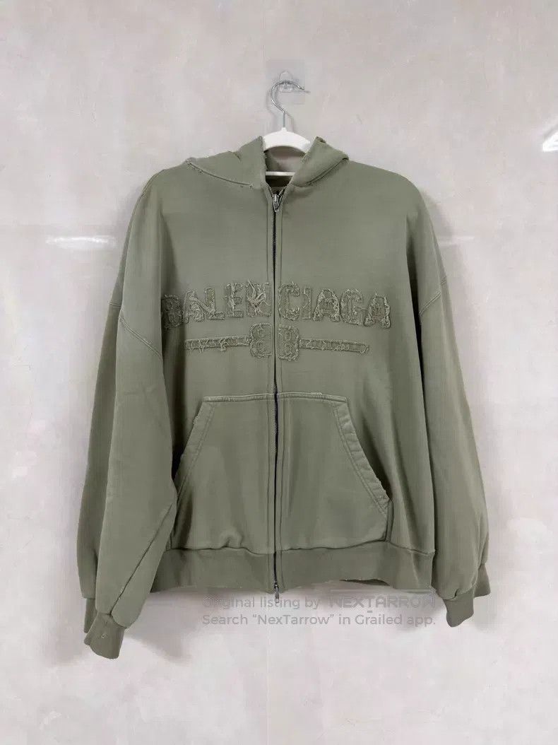 Balenciaga Balenciaga Solid Color Zip Hooded Drop Shoulder Long Sleev Size US M / EU 48-50 / 2 - 1 Thumbnail