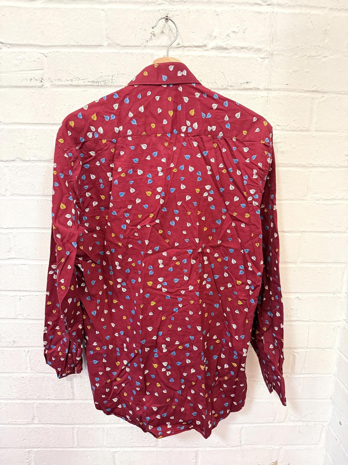 Giorgio Armani Giorgio Armani Men's Casual Shirt Red with Multicolour Leaf- Size US M / EU 48-50 / 2 - 4 Thumbnail