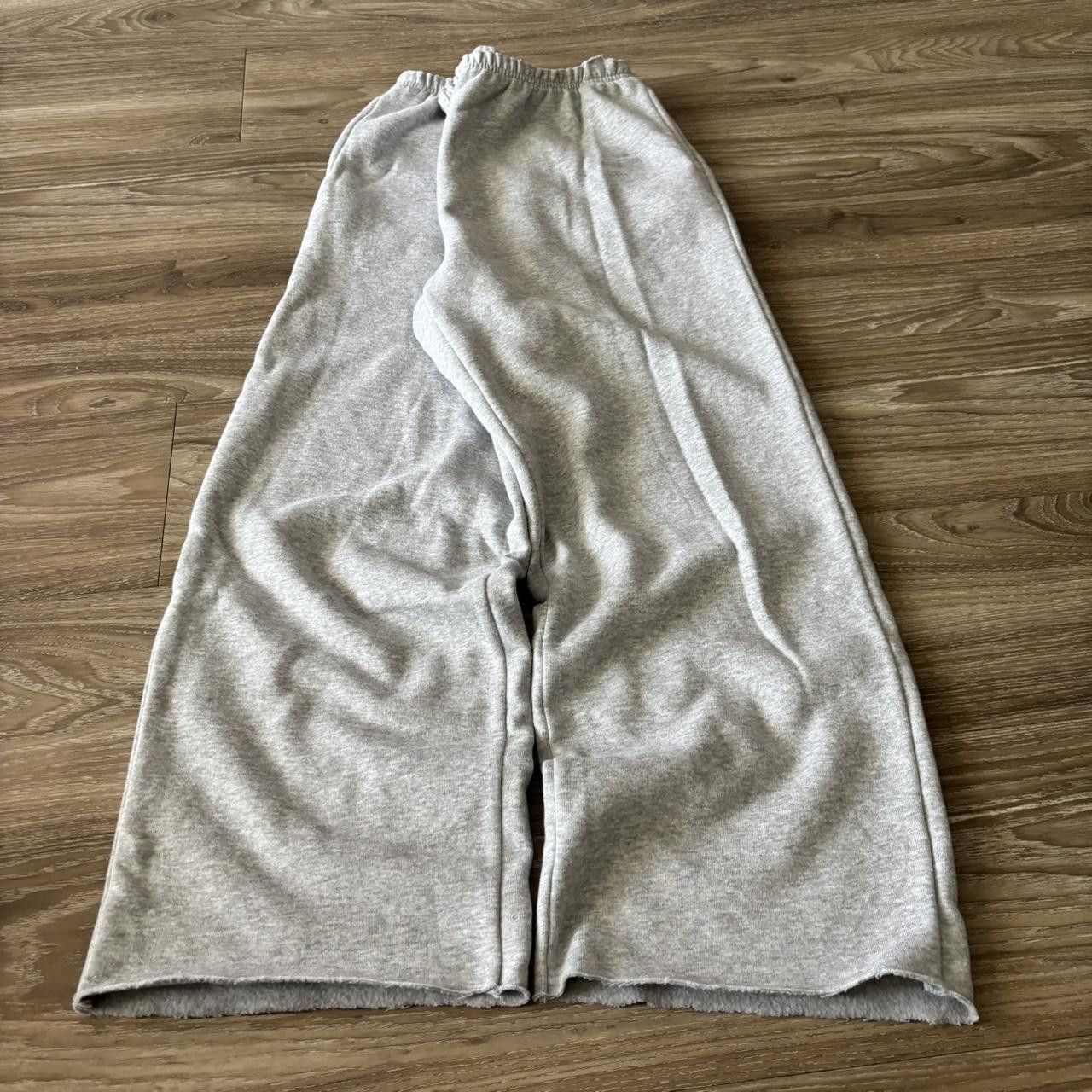 Vintage Crazy Vintage Y2K/2000s Grey Skater Essential Sweatpants! Fits M Size US 32 / EU 48 - 3 Thumbnail