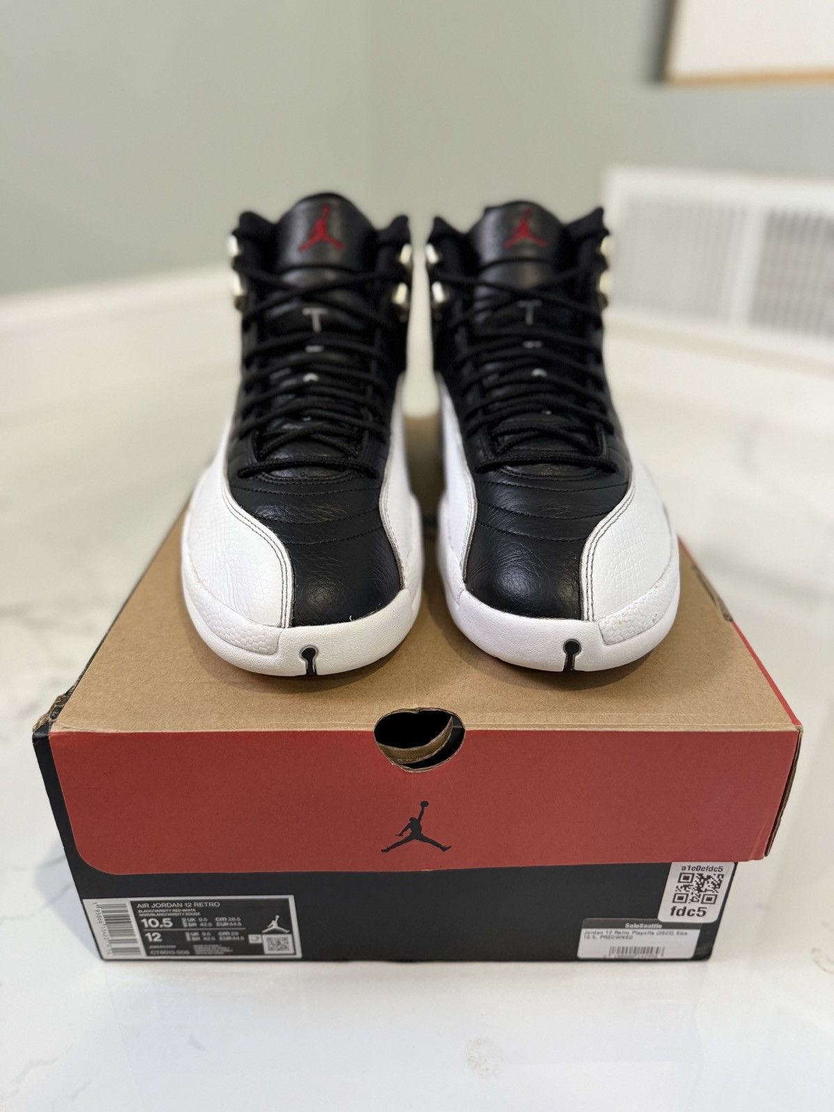 Jordan Brand Jordan 12 play off Size US 10.5 / EU 43-44 - 2 Thumbnail