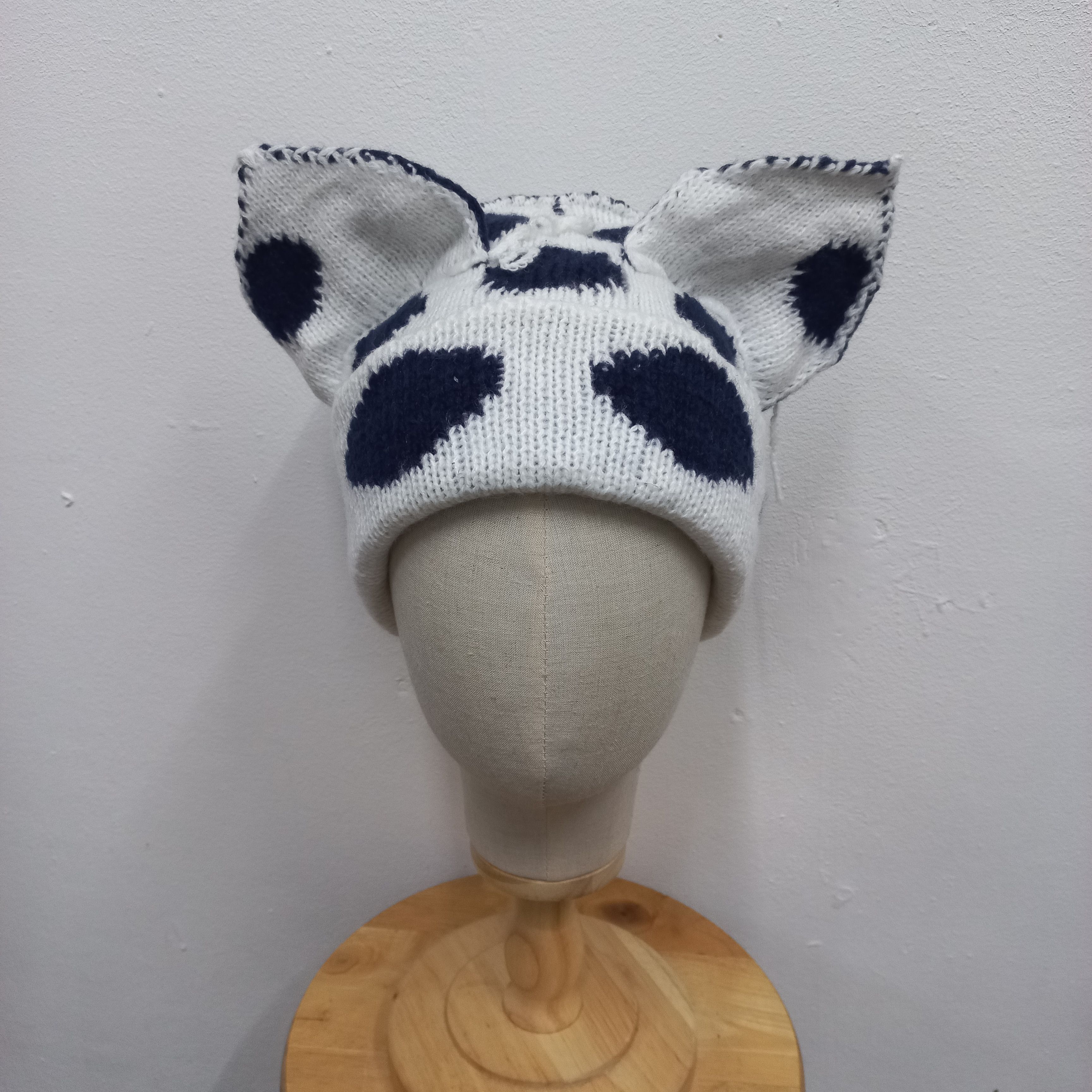 Japanese Brand 💥 Harajuku style polkadot davil horn beanie hat Size ONE SIZE - 2 Thumbnail