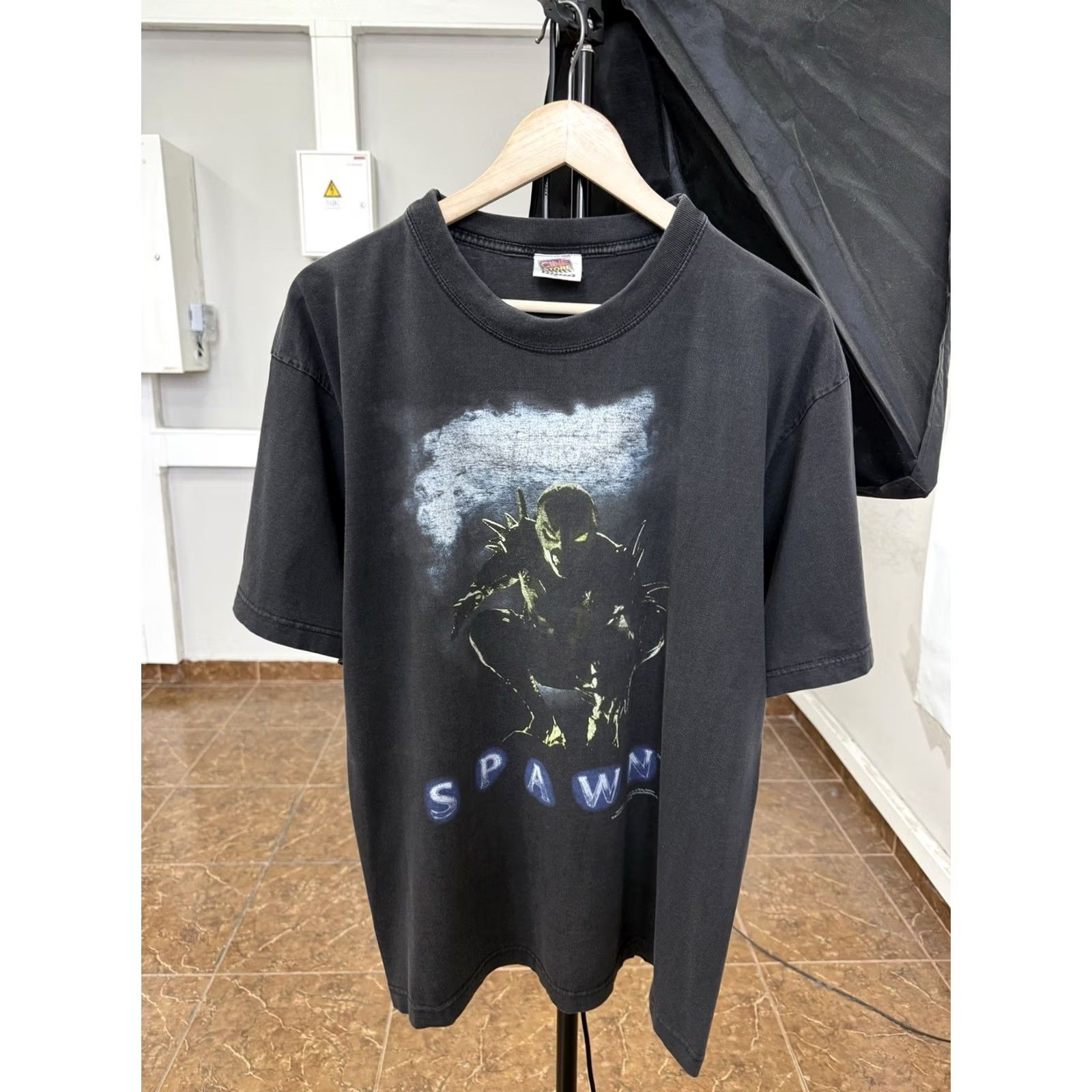 Etro VINTAGE Spawn Movie T-Shirt XL Black Retro Rare Mens XS? Size US XL / EU 56 / 4 - 2 Thumbnail