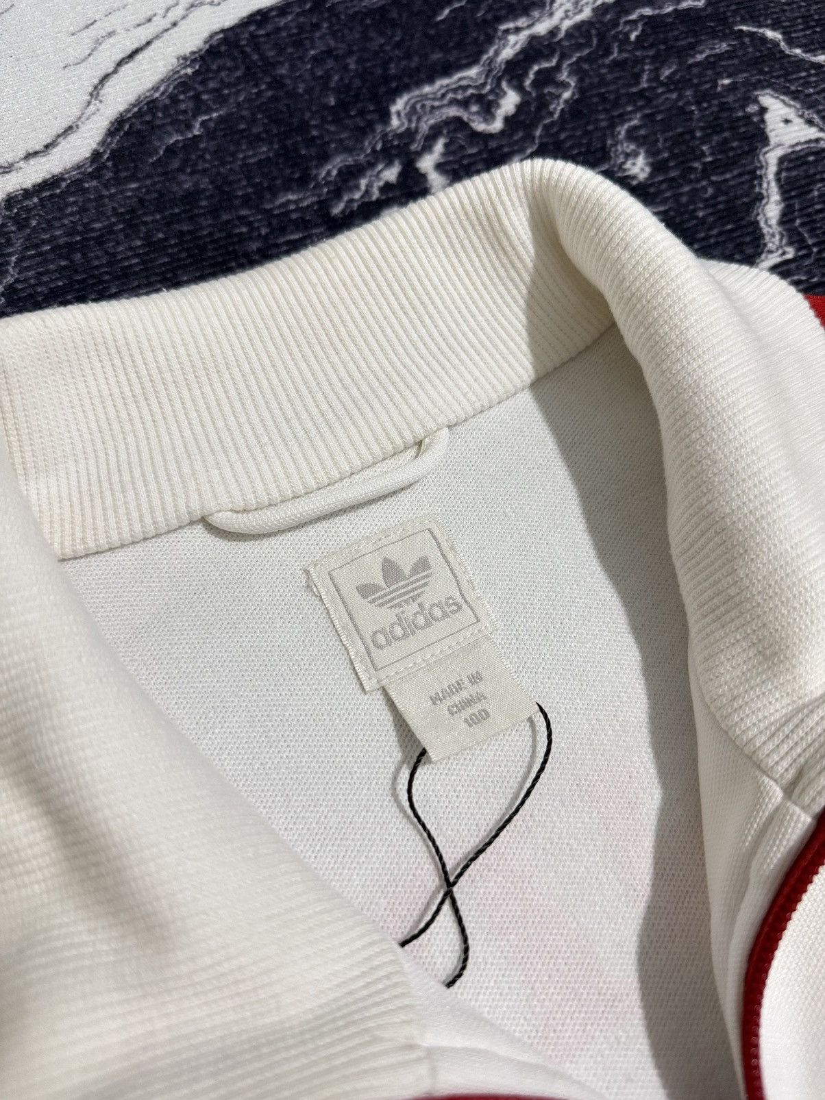 Vintage Vintage y2k adidas i love london track top Size US M / EU 48-50 / 2 - 7 Thumbnail
