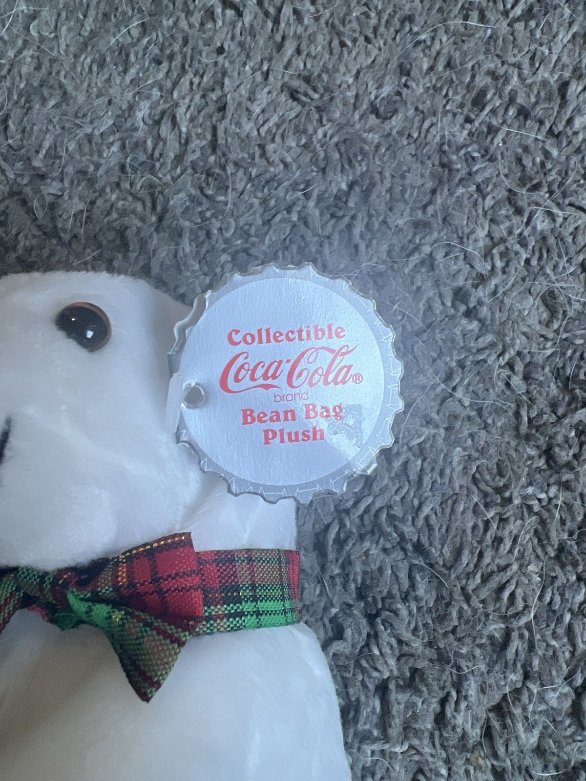 Coca Cola 1997 Coca-Cola Polar Bear In Red Bow Bean Bag Plush Size ONE SIZE - 3 Thumbnail