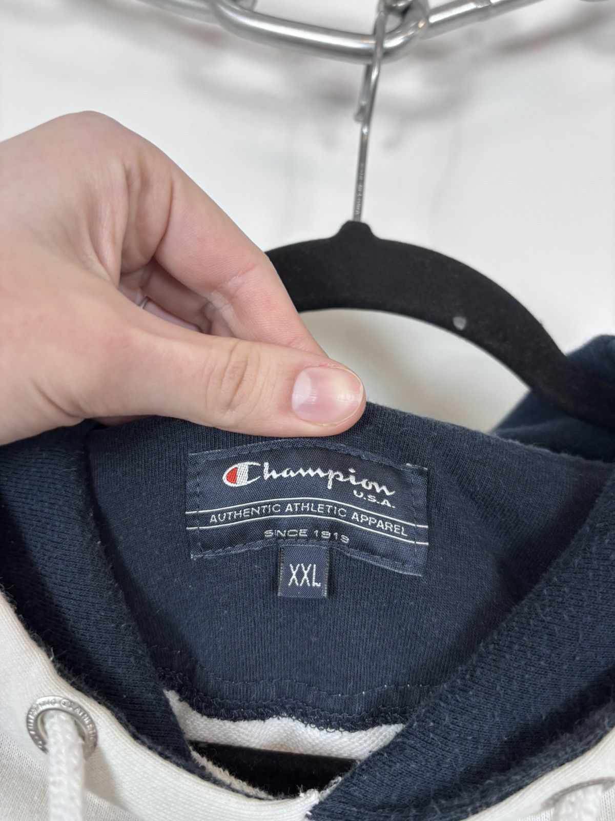 Champion Vintage Champion Big Embroidered Logo White Baggy Hoodie Size US XXL / EU 58 / 5 - 17 Thumbnail