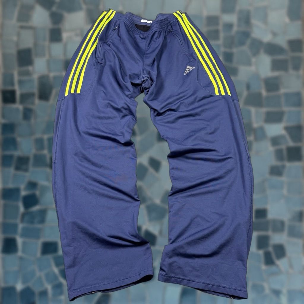 Adidas VINTAGE adidas Track Pants Mens L Baggy Y2K Streetwear Ankle Zip Neon Wide-Leg Size US 33 - 1 Thumbnail