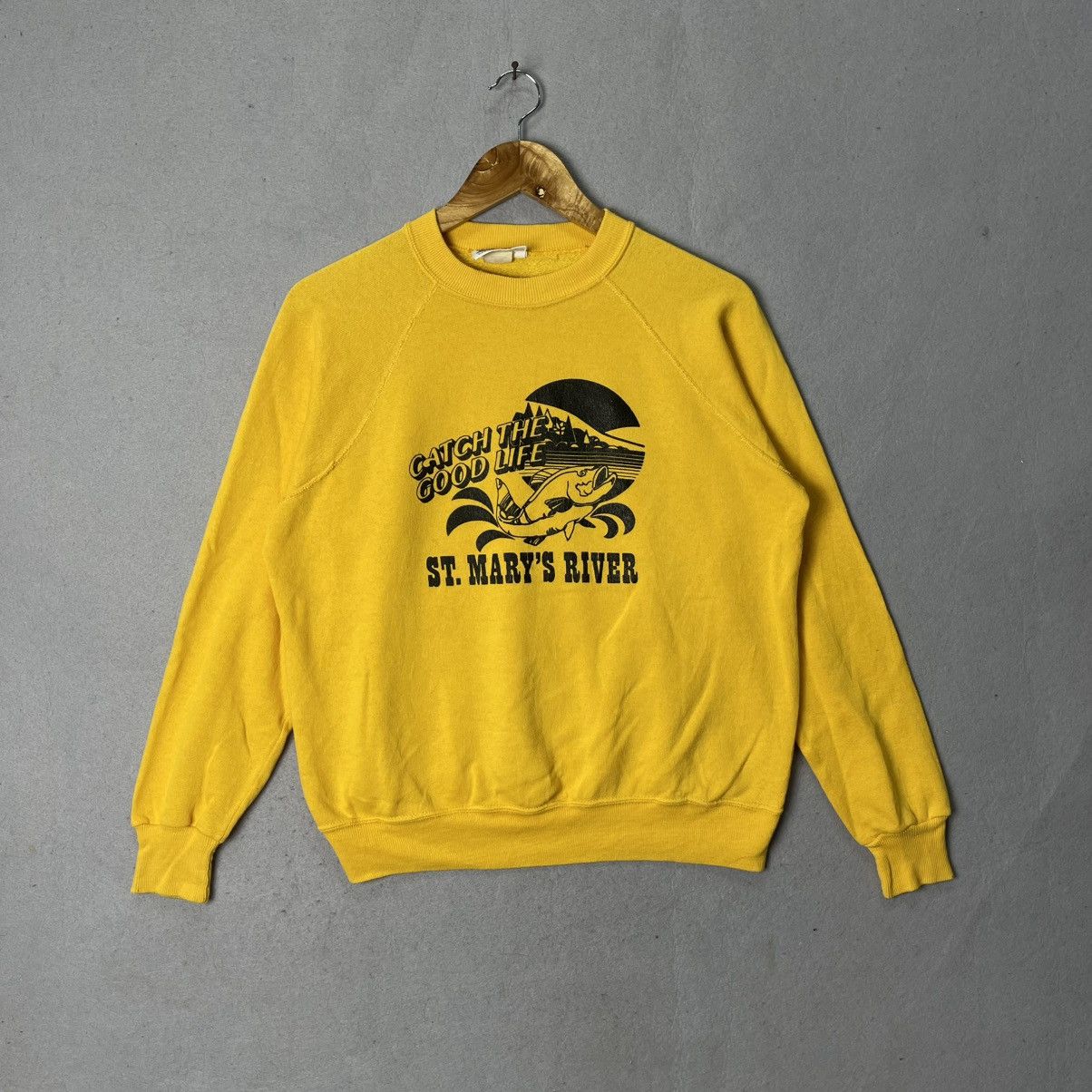 Vintage Vintage 80s Bassett Walker St. Marys River Sweatshirt Yellow Size US M / EU 48-50 / 2 - 1 Thumbnail