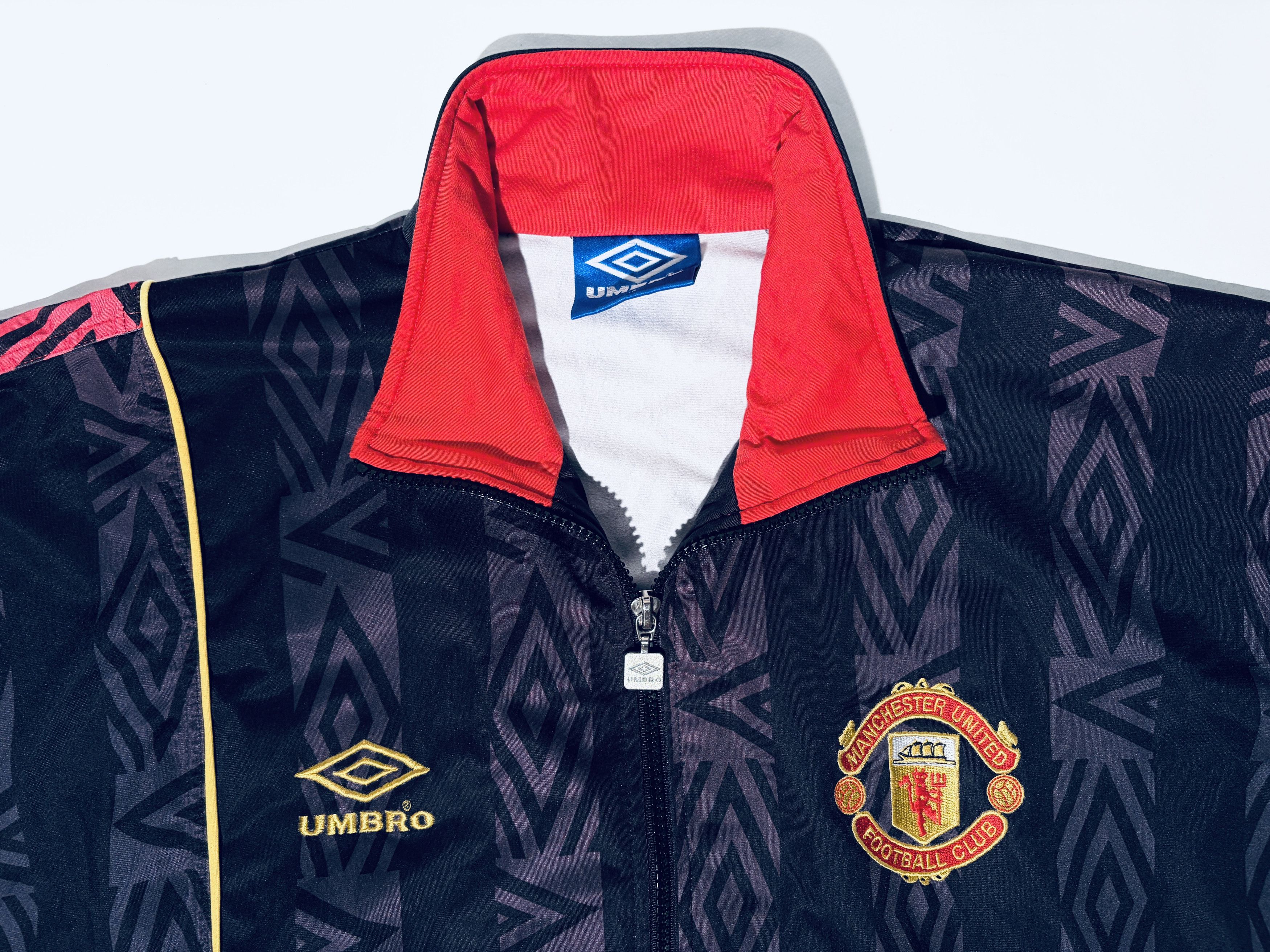 Umbro Manchester United Training Jacket 1992 - 1993 Size US XL / EU 56 / 4 - 6 Thumbnail
