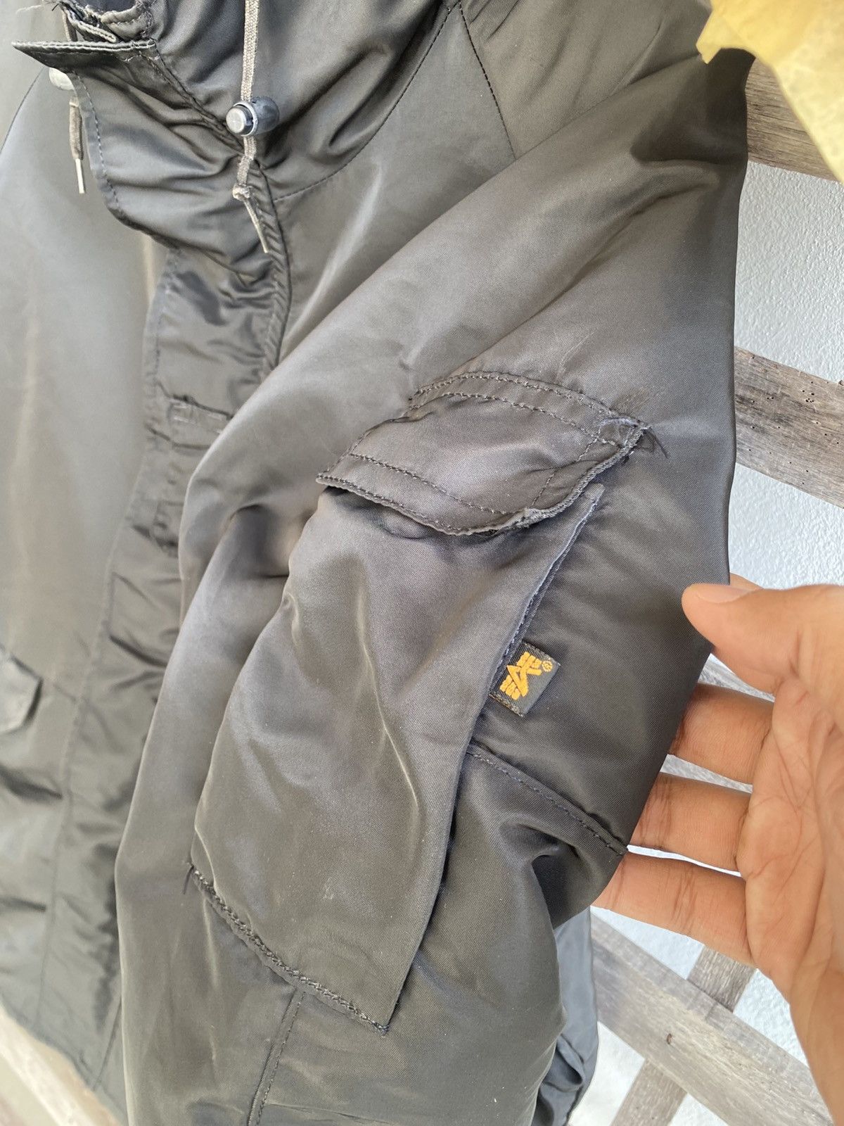 Alpha Industries Alpha Industries Hooded Puffer Jacket Minimal Logo, Boxy Fit Size US XL / EU 56 / 4 - 11 Thumbnail