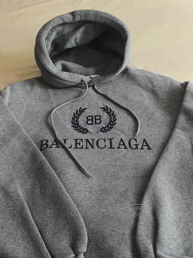 Balenciaga Balenciaga Wheat ear letter hooded and velvet sweater long Size US XS / EU 42 / 0 - 2 Thumbnail