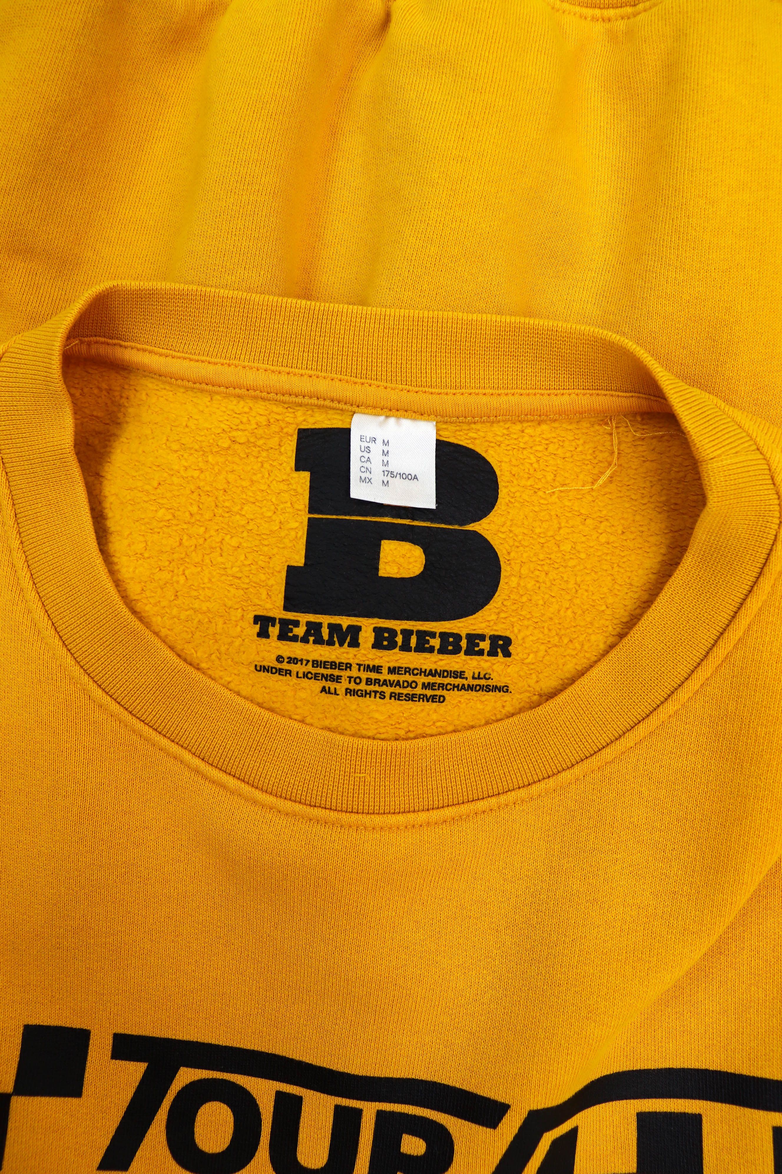 Band Tees Justin Bieber 2017 Tour Orange Crewneck Sweatshirt Size US M / EU 48-50 / 2 - 14 Thumbnail