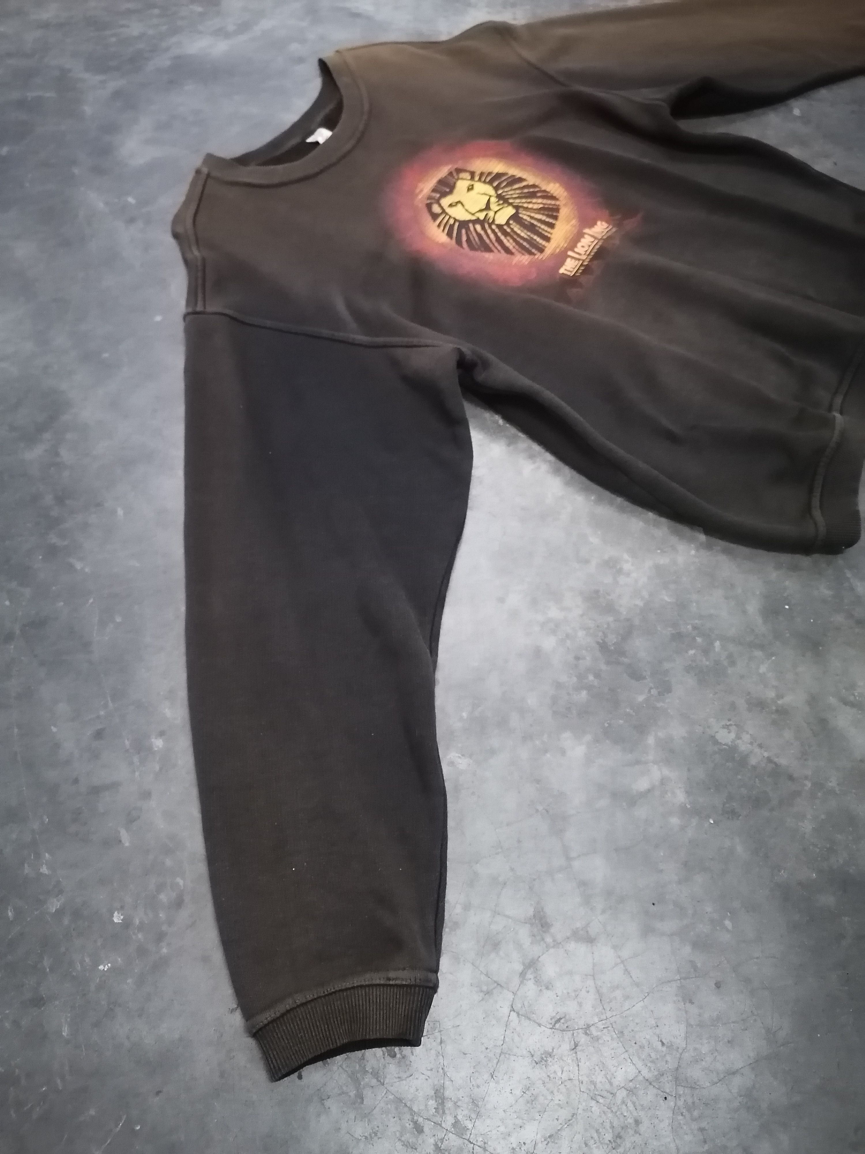 Disney Trashed Faded Vintage The Lion King Sweatshirts Size US S / EU 44-46 / 1 - 4 Thumbnail