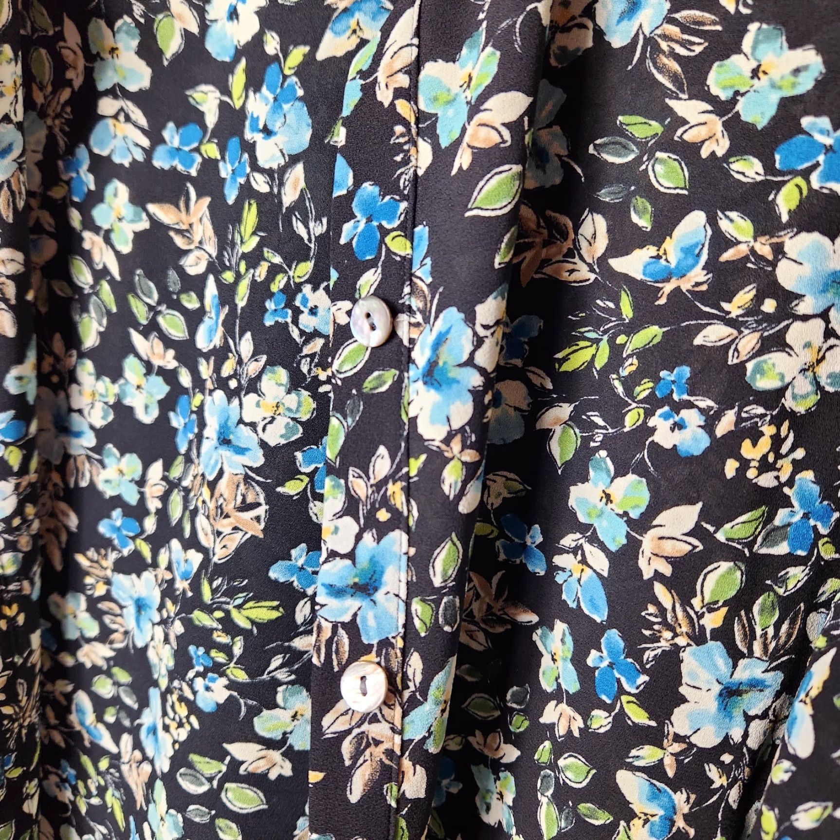 J. Jill J. Jill Black Floral Collared Buttonfront Flowy Layered Tunic-Size XL Size XL / US 12-14 / IT 48-50 - 3 Thumbnail