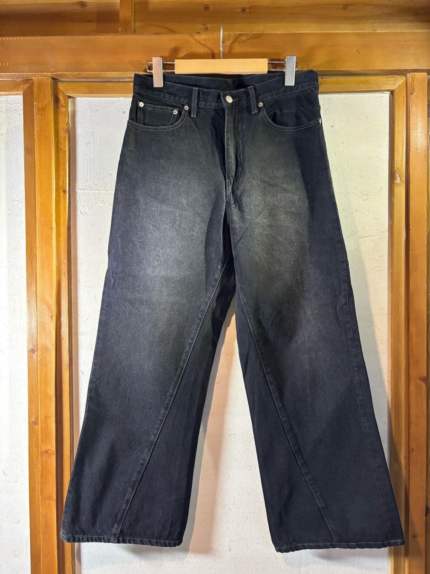 Journal Standard Journal Standard Flare Jeans Size US 34 / EU 50 - 1 Thumbnail