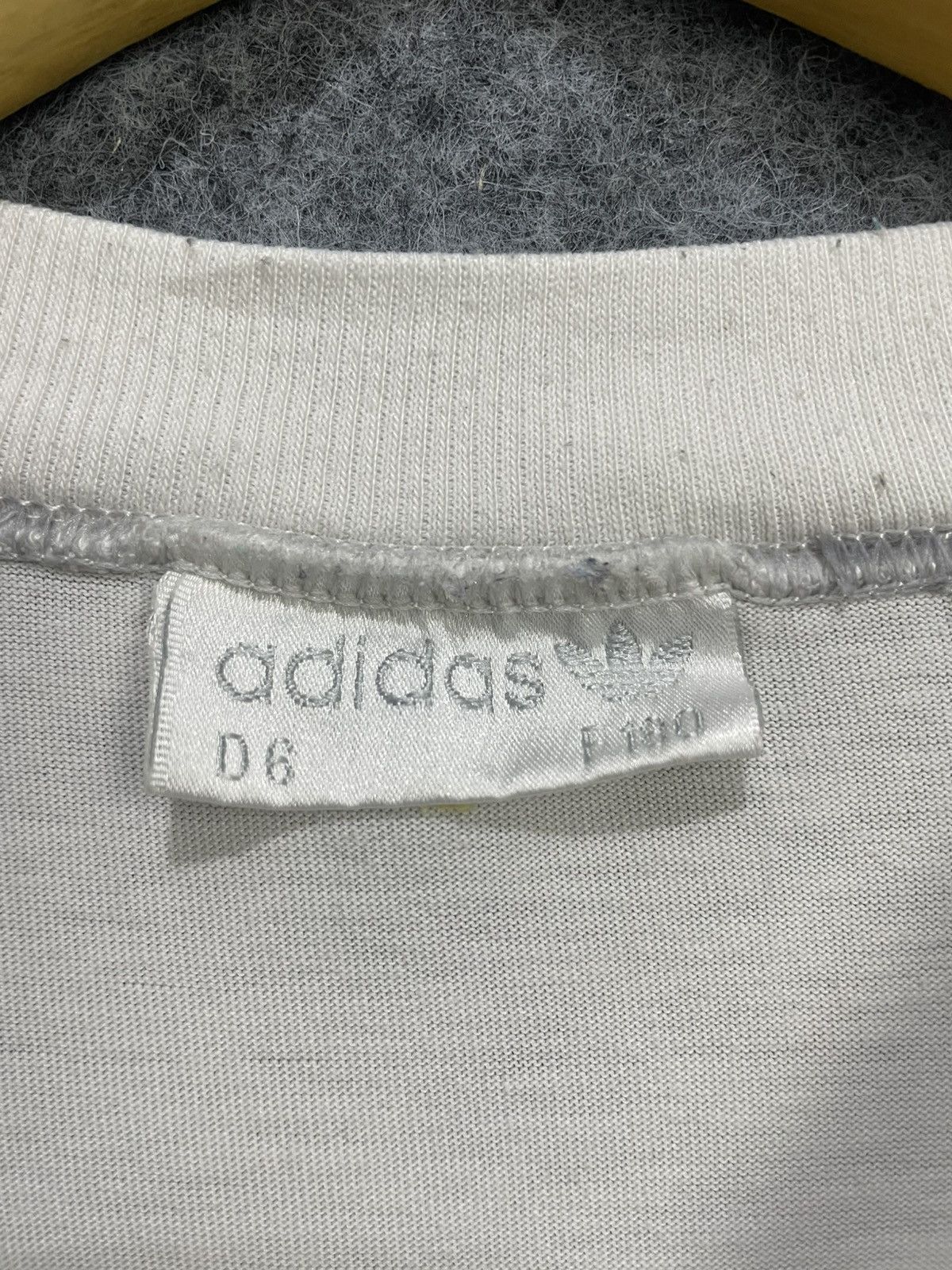 Adidas Vintage Adidas Olympic T-Shirt Size US L / EU 52-54 / 3 - 6 Thumbnail