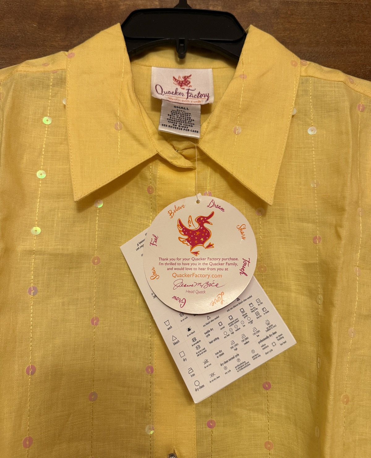 Quacker Factory Quacker Factory Yellow Linen Button Sequin Rhinestone Shirt Size S / US 4 / IT 40 - 3 Thumbnail