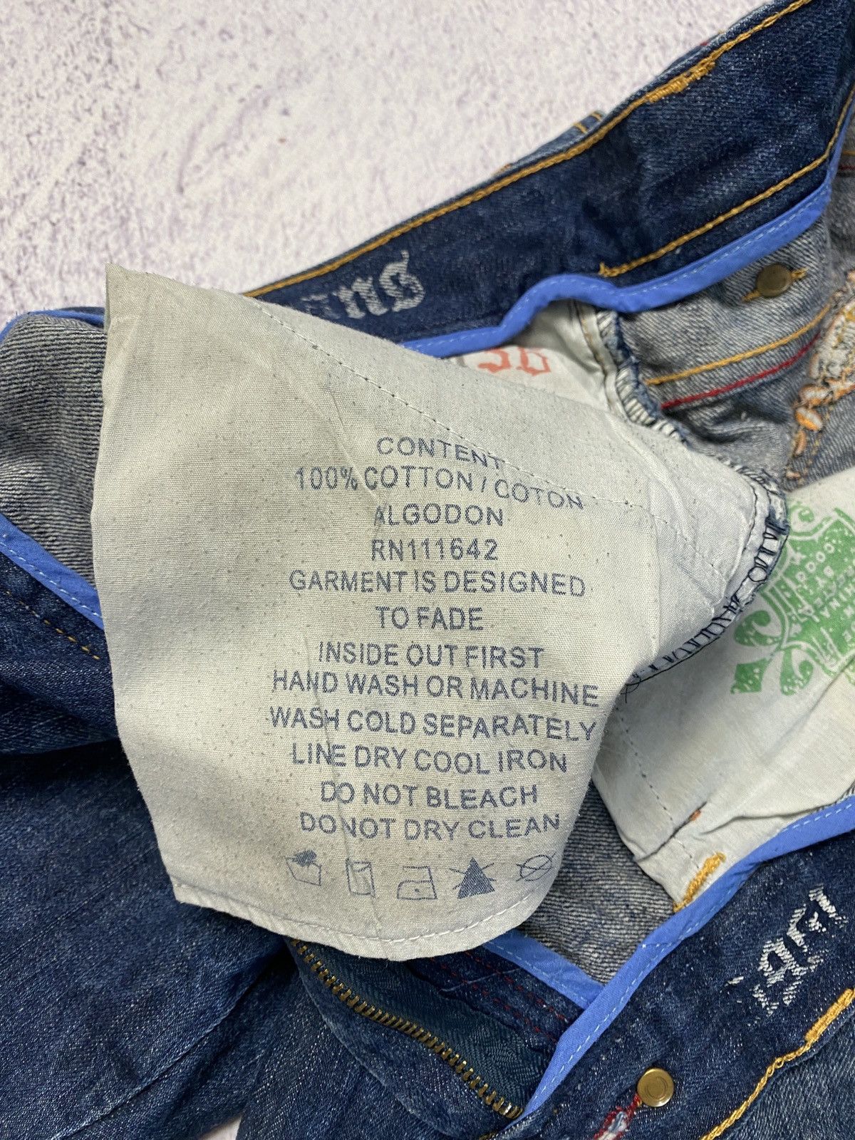 Coogi × JNCO × Vintage Crazy Vintage Y2K Baggy Coogi Royale Big Logo Jeans Shorts Size US 36 / EU 52 - 12 Thumbnail