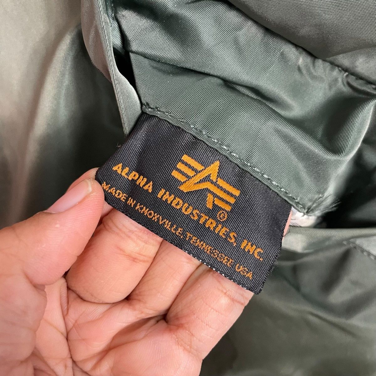 Alpha Industries Vintage Alpha Industries USAF MA-1 Nylon Bomber Size US L / EU 52-54 / 3 - 15 Thumbnail