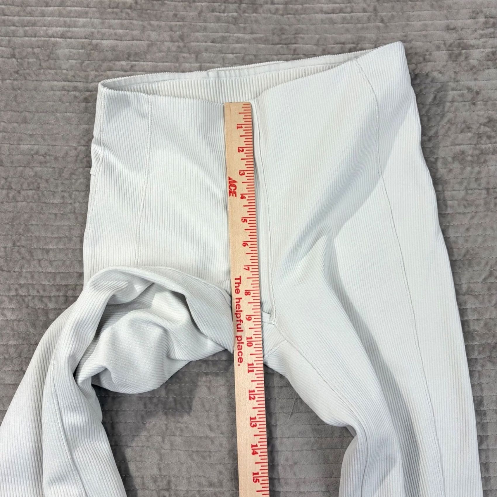 Lululemon Lululemon Dress Pants Womens 6 White Softstreme Ribbed High Rise Pant Bone Size LW5EUBS Size 28" / US 6 / IT 42 - 5 Thumbnail