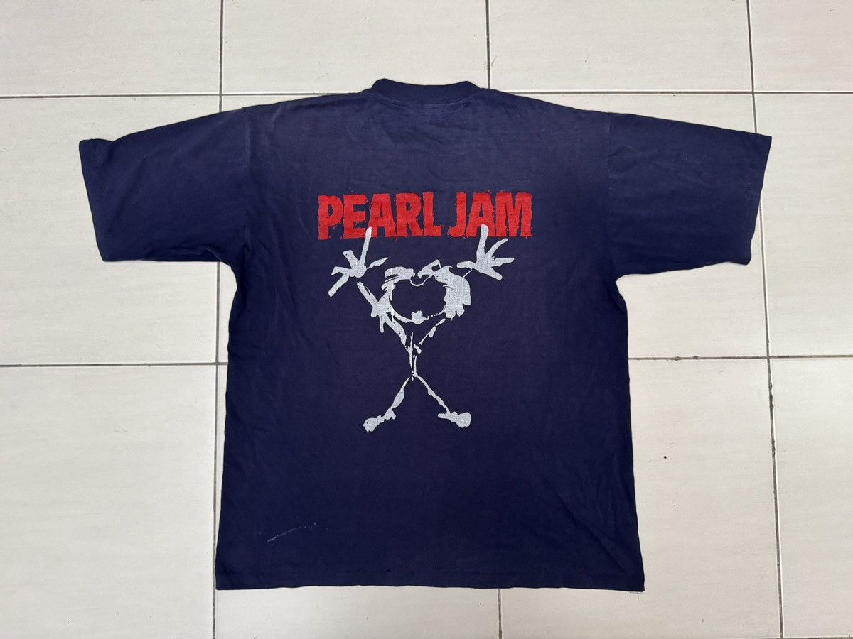 Band Tees Ultra rare Vtg Pearl Jam Alive shirt Size US XL / EU 56 / 4 - 5 Thumbnail