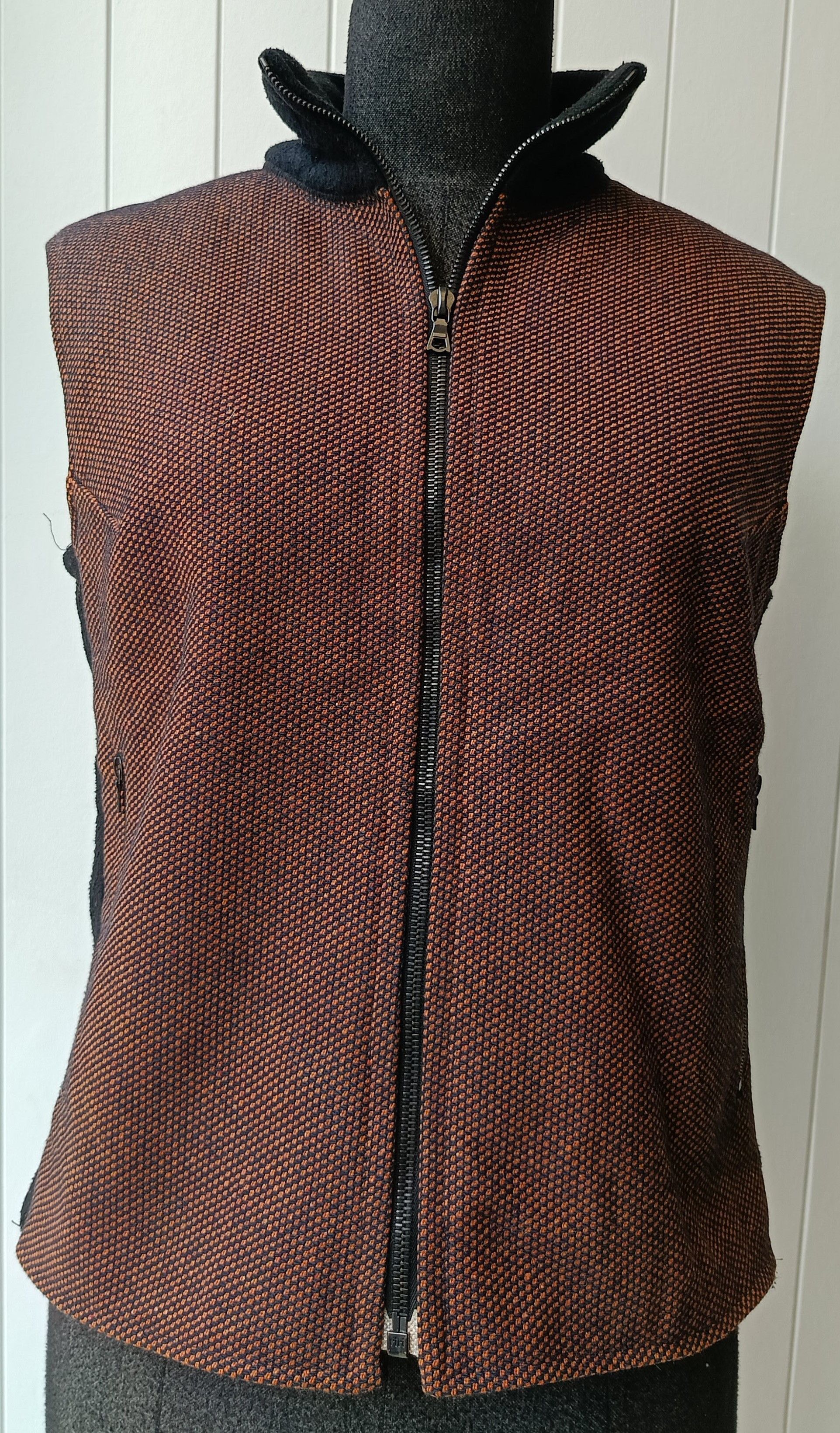 A.P.C. A.P.C. France brown snake fleece vest small unisex Size M / US 6-8 / IT 42-44 - 4 Thumbnail