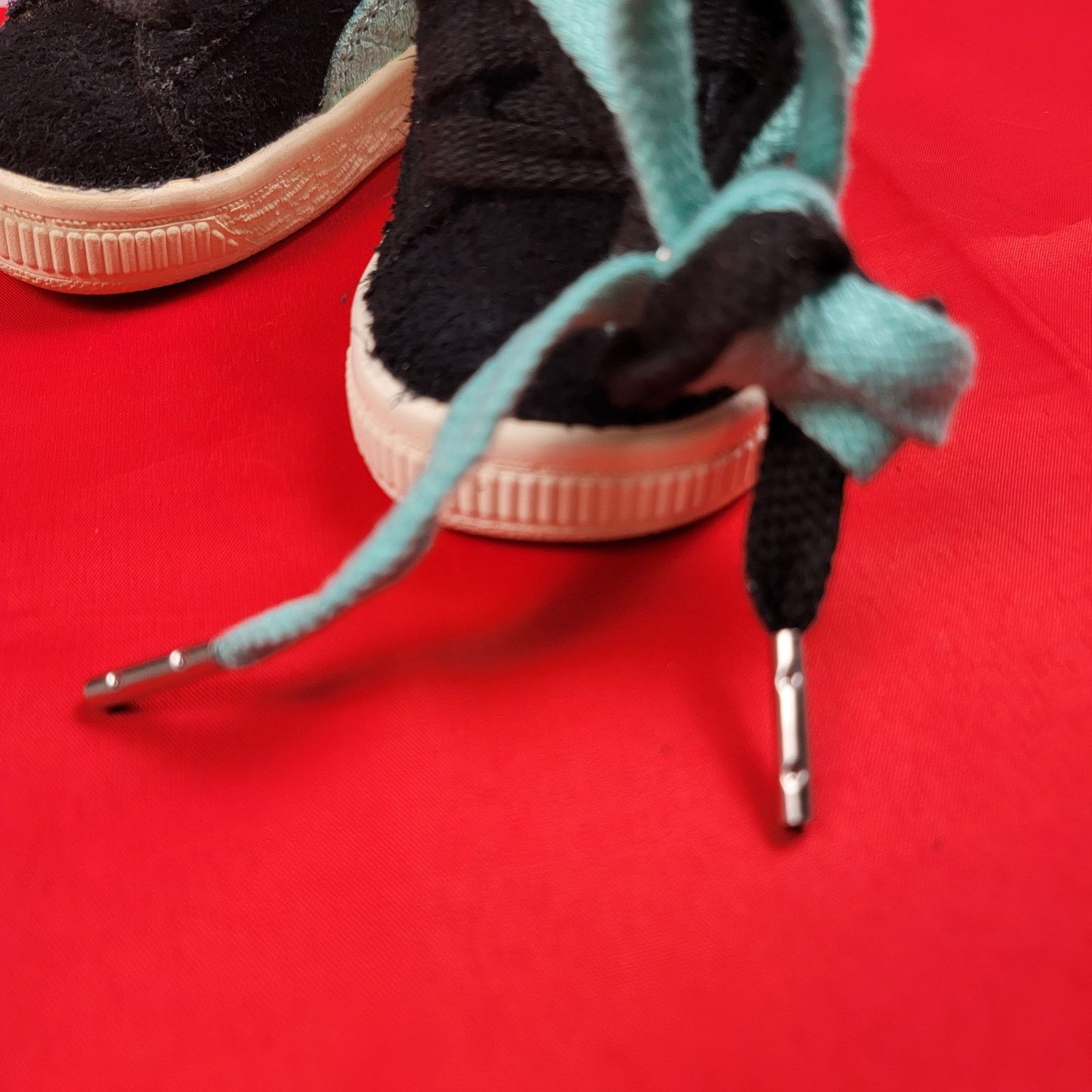Puma Puma Suede Diamond Supply Company Black/Diamond Blue Sz 4C Size US 4 / IT 34 - 2 Thumbnail