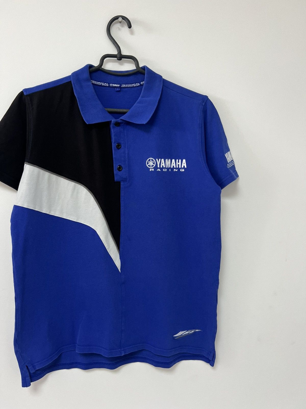 Yamaha Vintage Yamaha Racing Team Polo Motorcycle T shirt Rare sz L Size US L / EU 52-54 / 3 - 9 Thumbnail