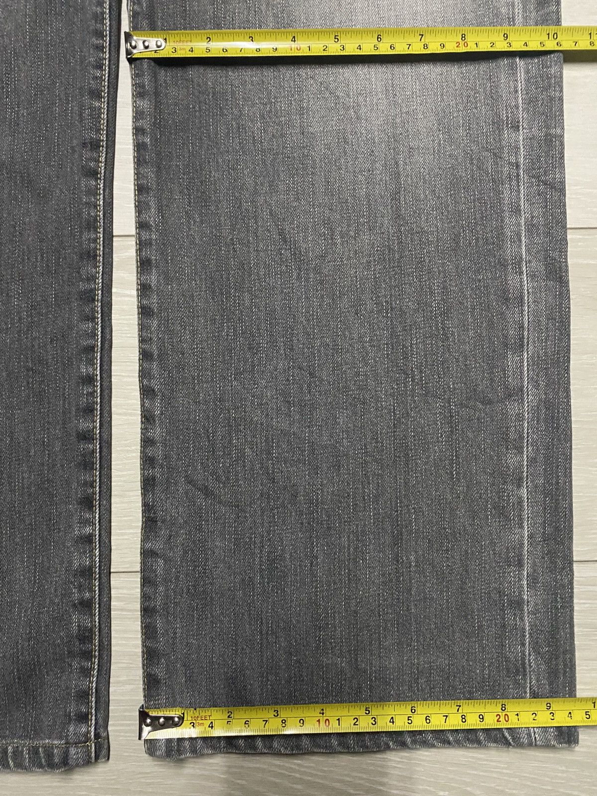 Uniqlo Vintage Uniqlo S003 Stone Wash Distressed Baggy Jeans Size US 37 - 14 Thumbnail