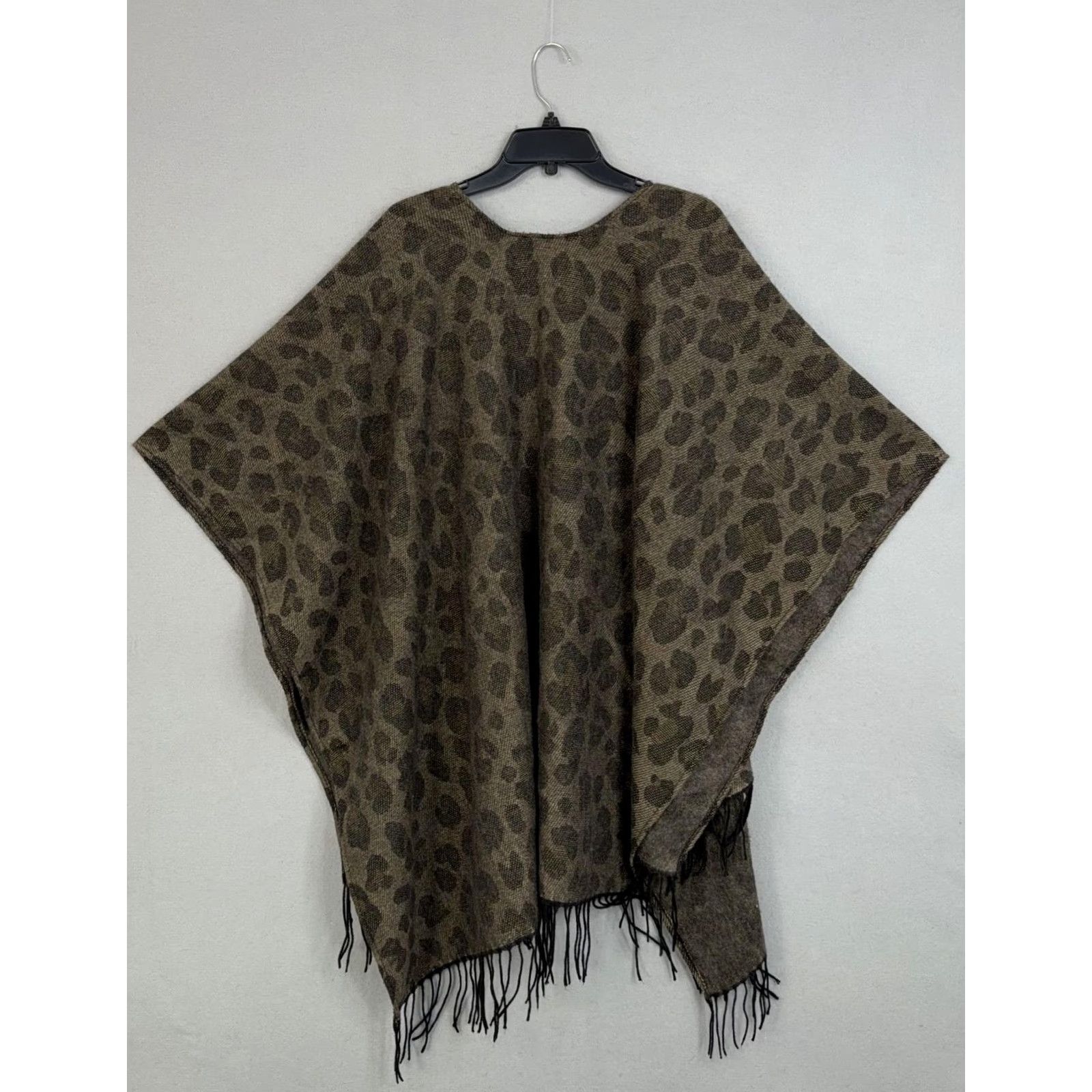 Vintage Woolrich Poncho Kimono Womens One Size Brown Leopard Fringe Cozy Wrap Shawl Size ONE SIZE - 5 Thumbnail