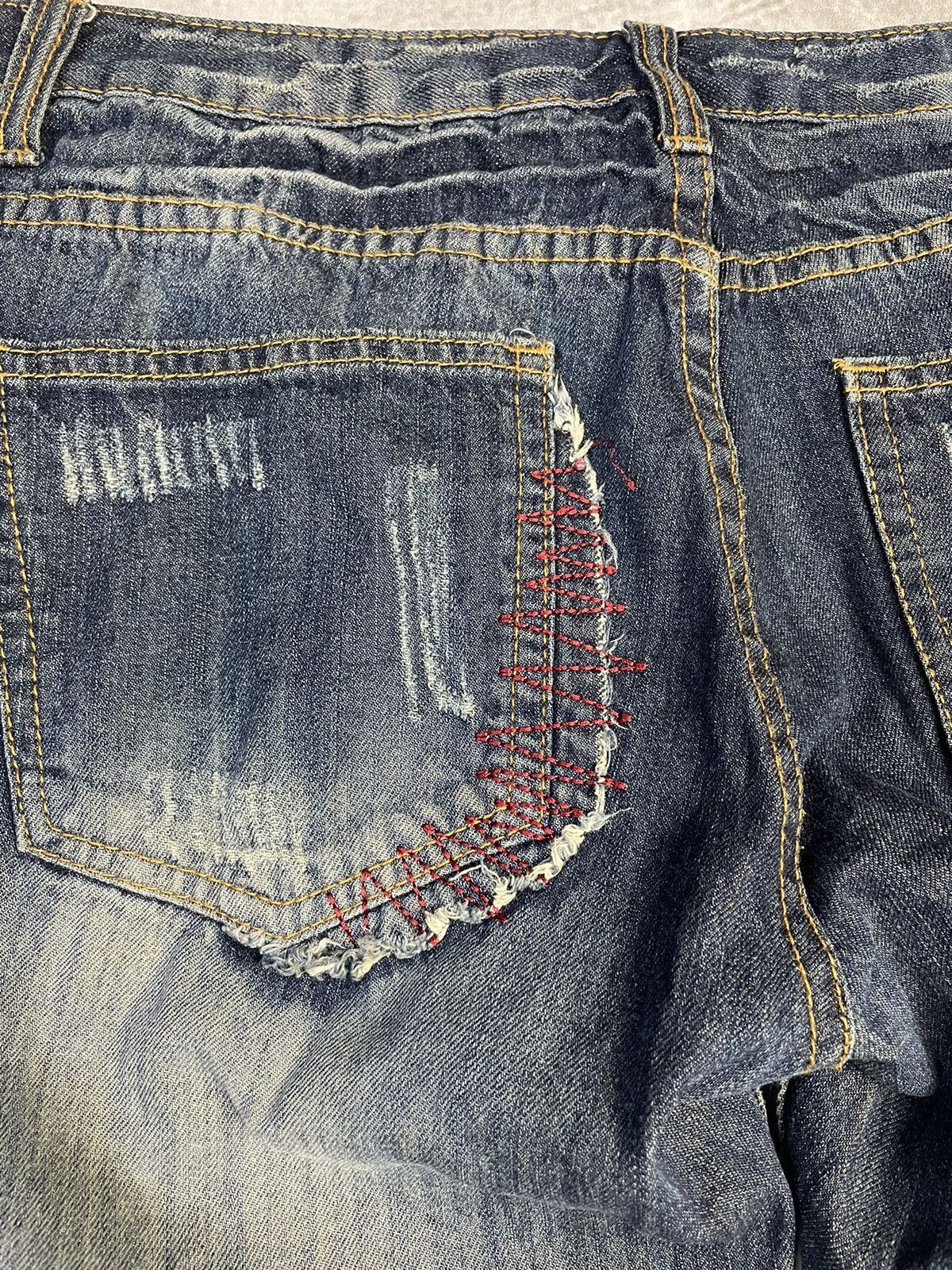 If Six Was Nine Made in Heaven 🇯🇵 Flare Distressed Sashiko Repair Style Jeans Size US 30 / EU 46 - 16 Thumbnail