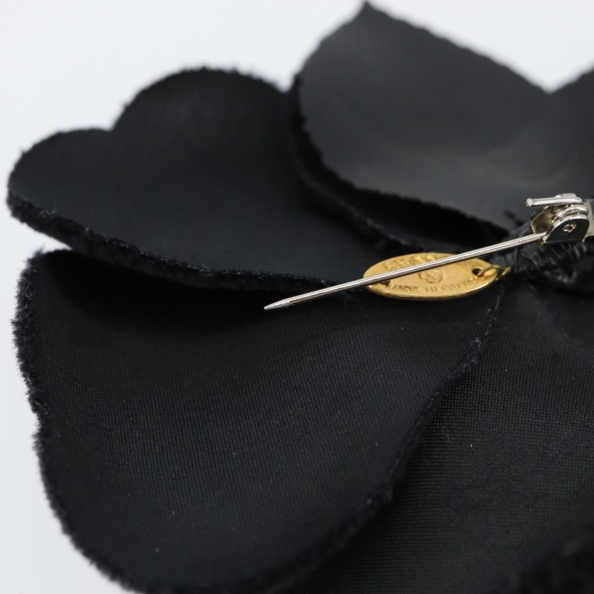 Chanel Chanel Brooch Velour Black CC Size ONE SIZE - 4 Thumbnail