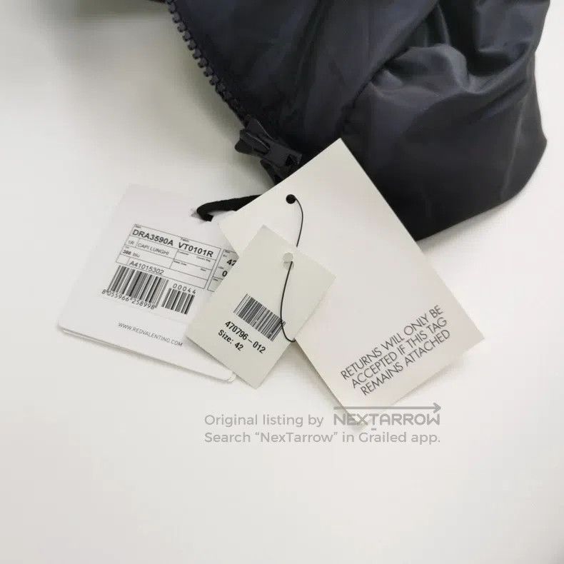 Valentino Valentino Solid color quilted bow embellished down jacket Size M / US 6-8 / IT 42-44 - 3 Thumbnail