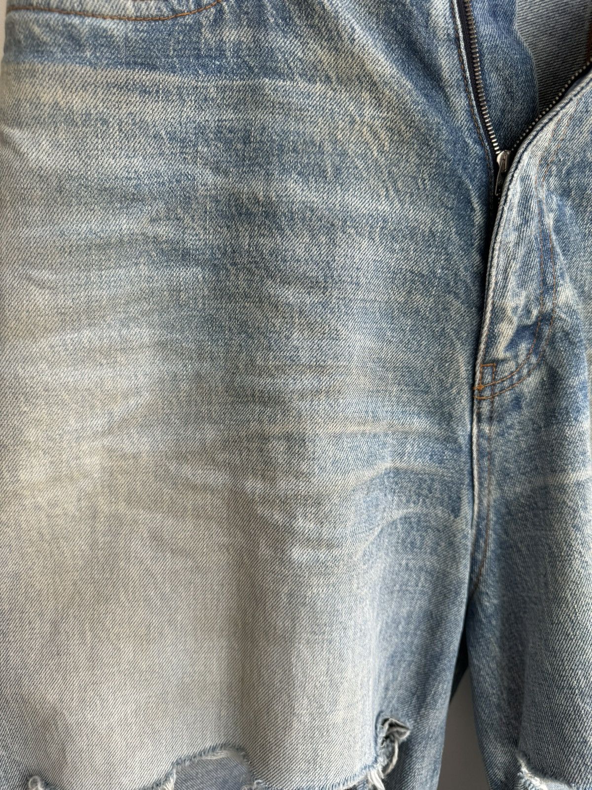 Balenciaga BALENCIAGA FALL22 RUNWAY DESTROYED SKATER DENIM JEANS RARE Size US 30 / EU 46 - 6 Thumbnail