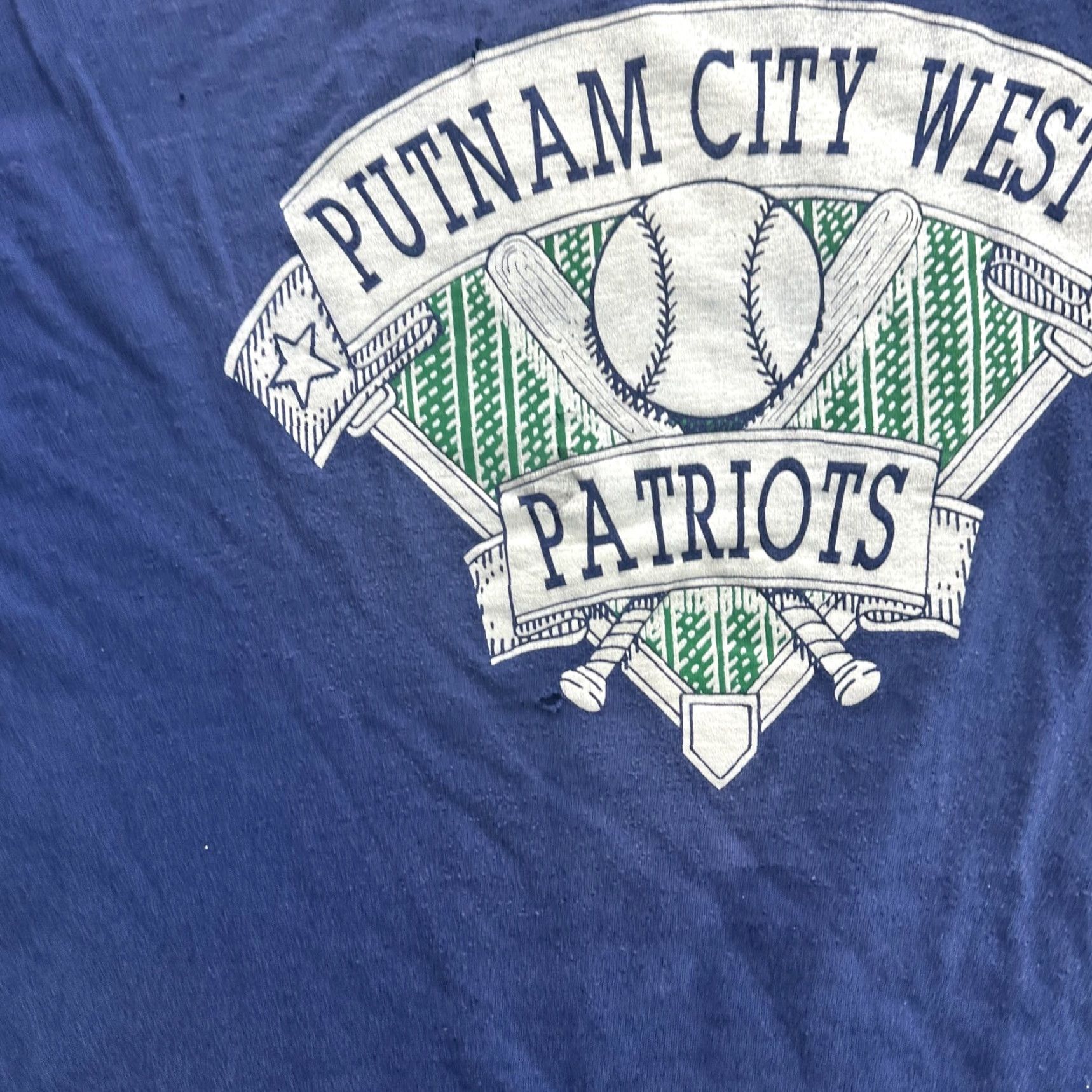 Hanes VINTAGE Putnam City West Patriots T-Shirt Mens 2XL Cotton Short Sleeve Baseball Graphic Print Navy Blue Sports School Fans Size US XXL / EU 58 / 5 - 5 Thumbnail