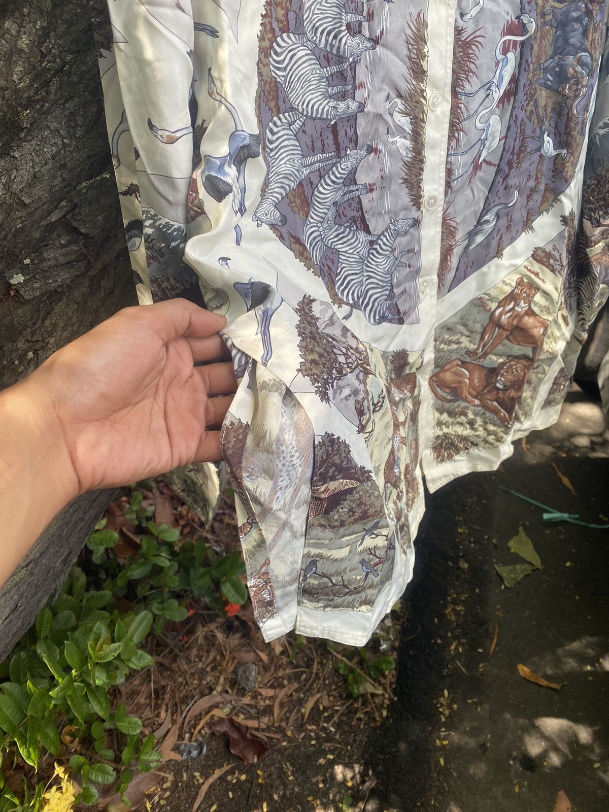 Hermes × Vintage Hermes paris silk Shirt Size M / US 6-8 / IT 42-44 - 5 Thumbnail