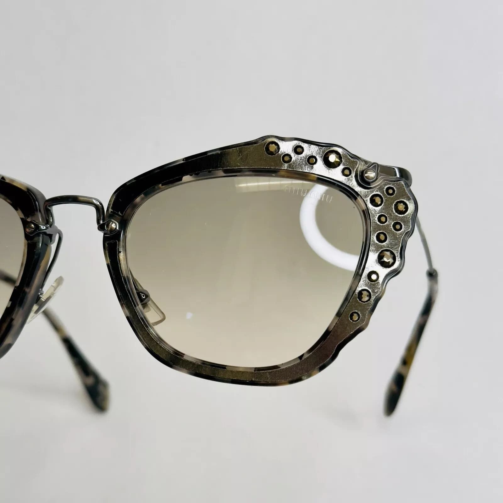Miu Miu MIU MIU NOIR 04Q Marble Grey Ruthenium Foil Leather MU04QS Size ONE SIZE - 10 Thumbnail