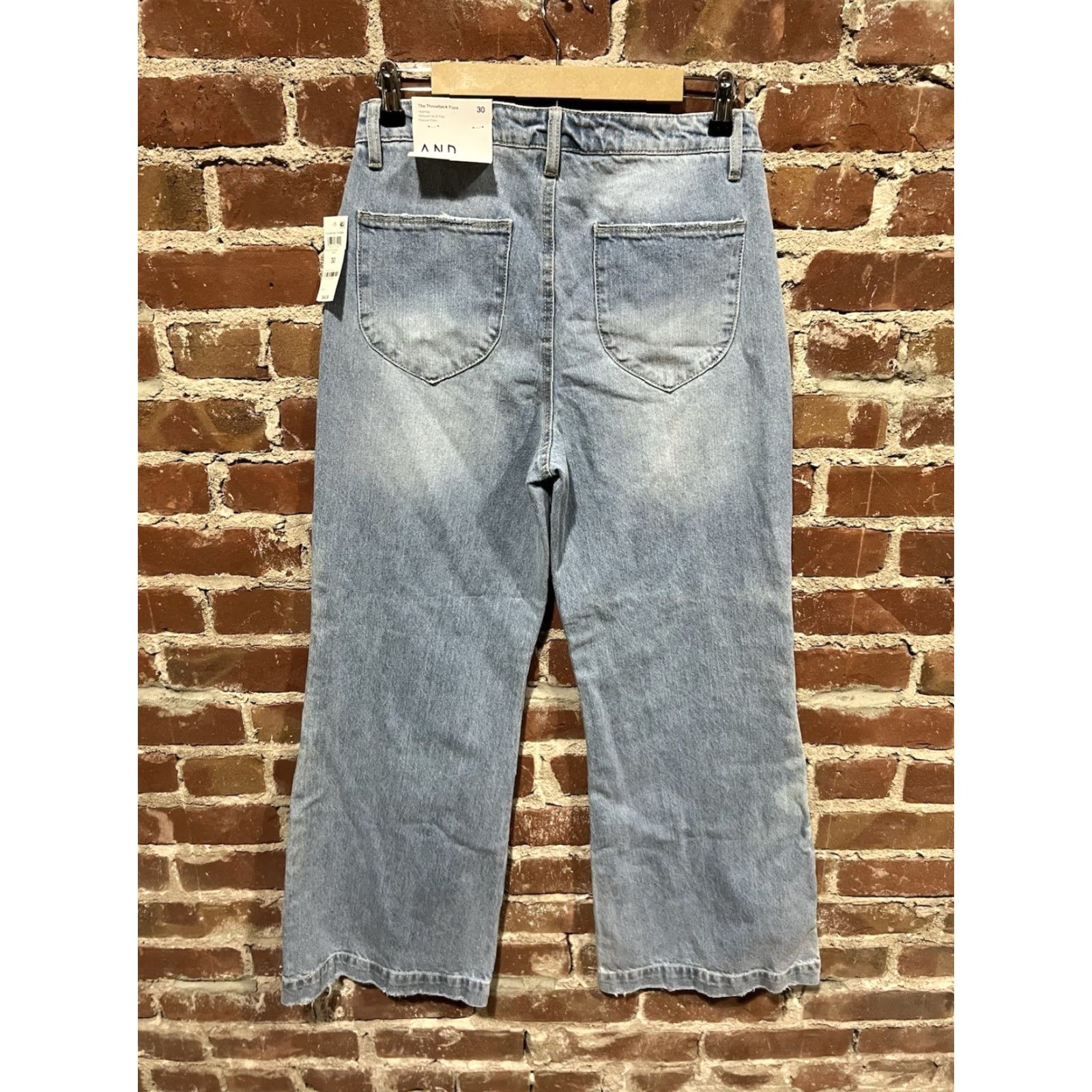 Vintage And Now This Women’s The Throwback Flare Jeans 30 NWT Size 30" / US 8 / IT 44 - 3 Thumbnail