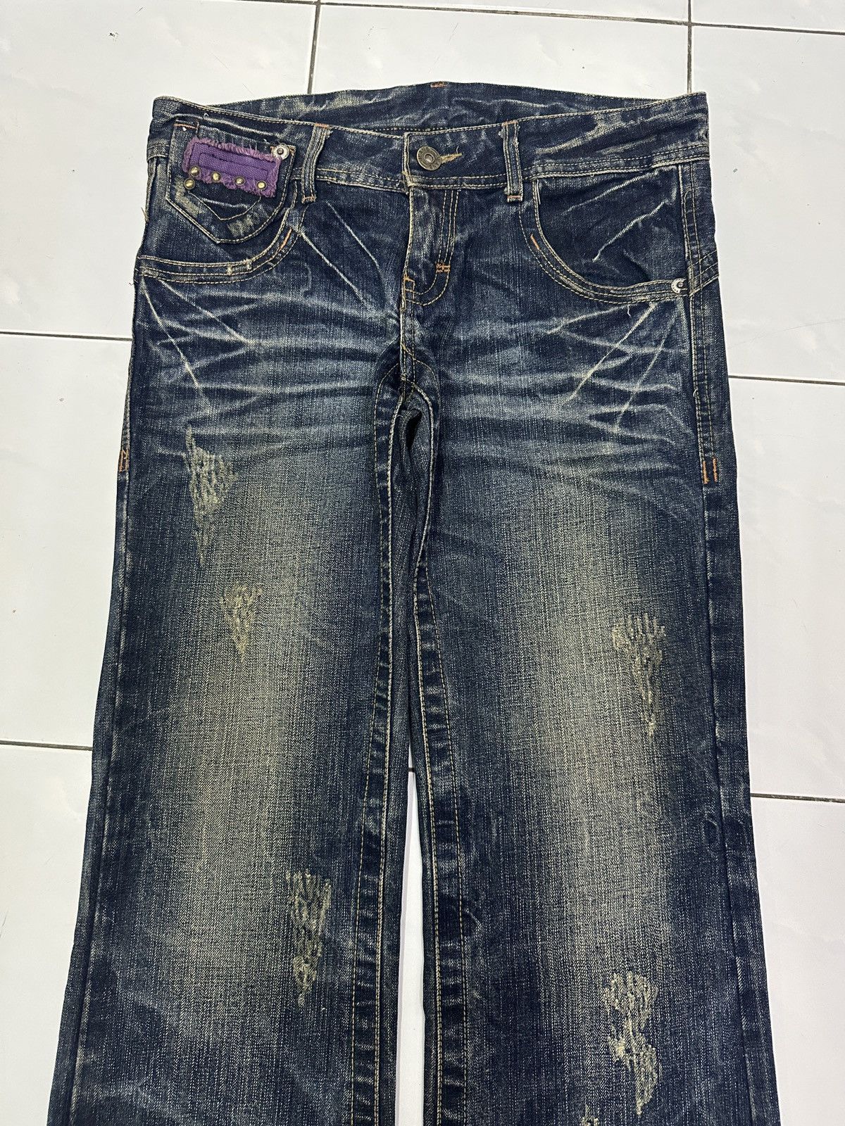 Japanese Brand × Vintage Cross Distressed Jeans Size US 33 - 3 Thumbnail