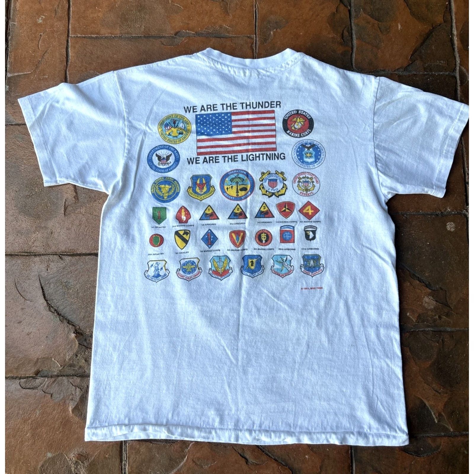 Hanes VINTAGE Desert Storm Eagle Gulf War Victory T-Shirt Large White Nike? Size US L / EU 52-54 / 3 - 3 Thumbnail