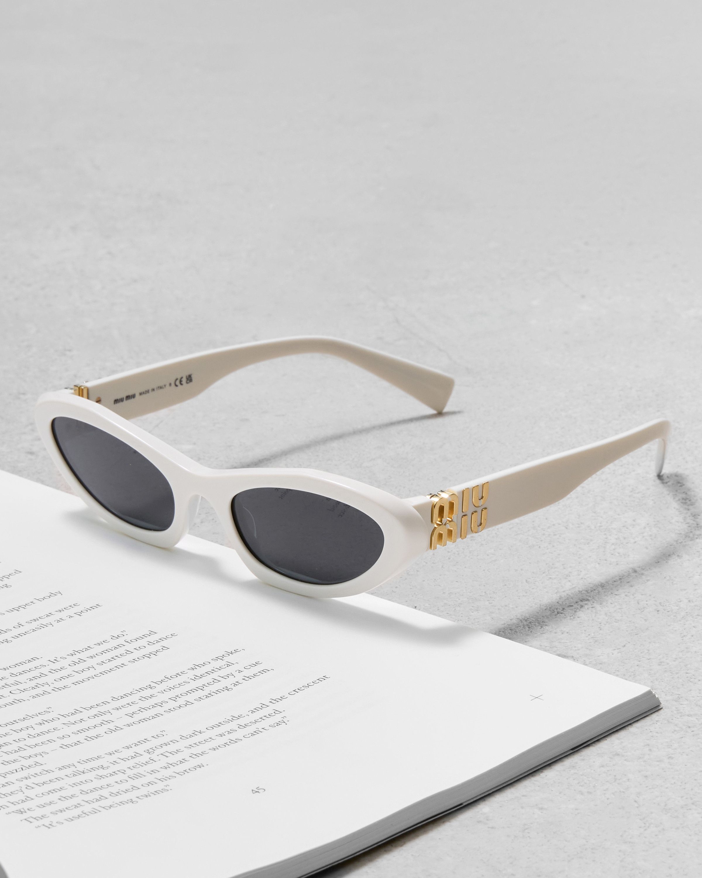 Miu Miu MIU MIU MU 09YS 1425S0 Sunglasses Size ONE SIZE - 1 Thumbnail