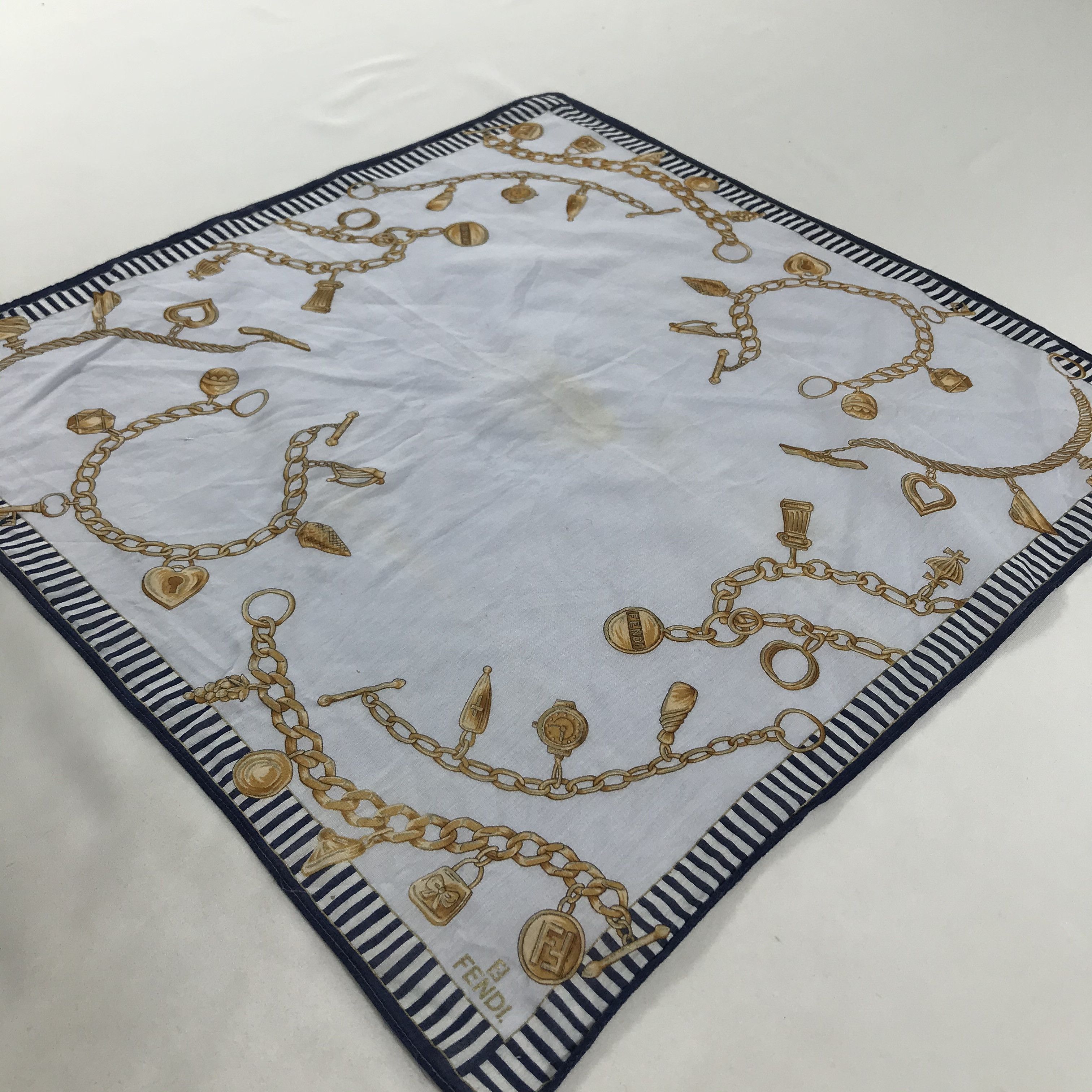 Vintage Vintage Fendi Bandana / Handkerchief / Neckerchief - S1885 Size ONE SIZE - 2 Thumbnail