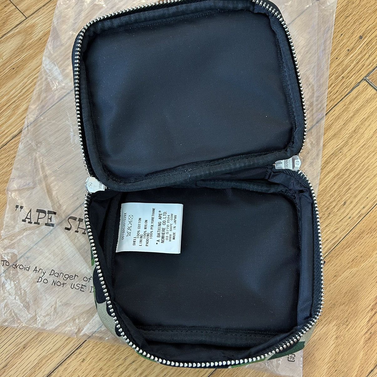 Bape Bape ABC Camo Pouch Size ONE SIZE - 3 Thumbnail