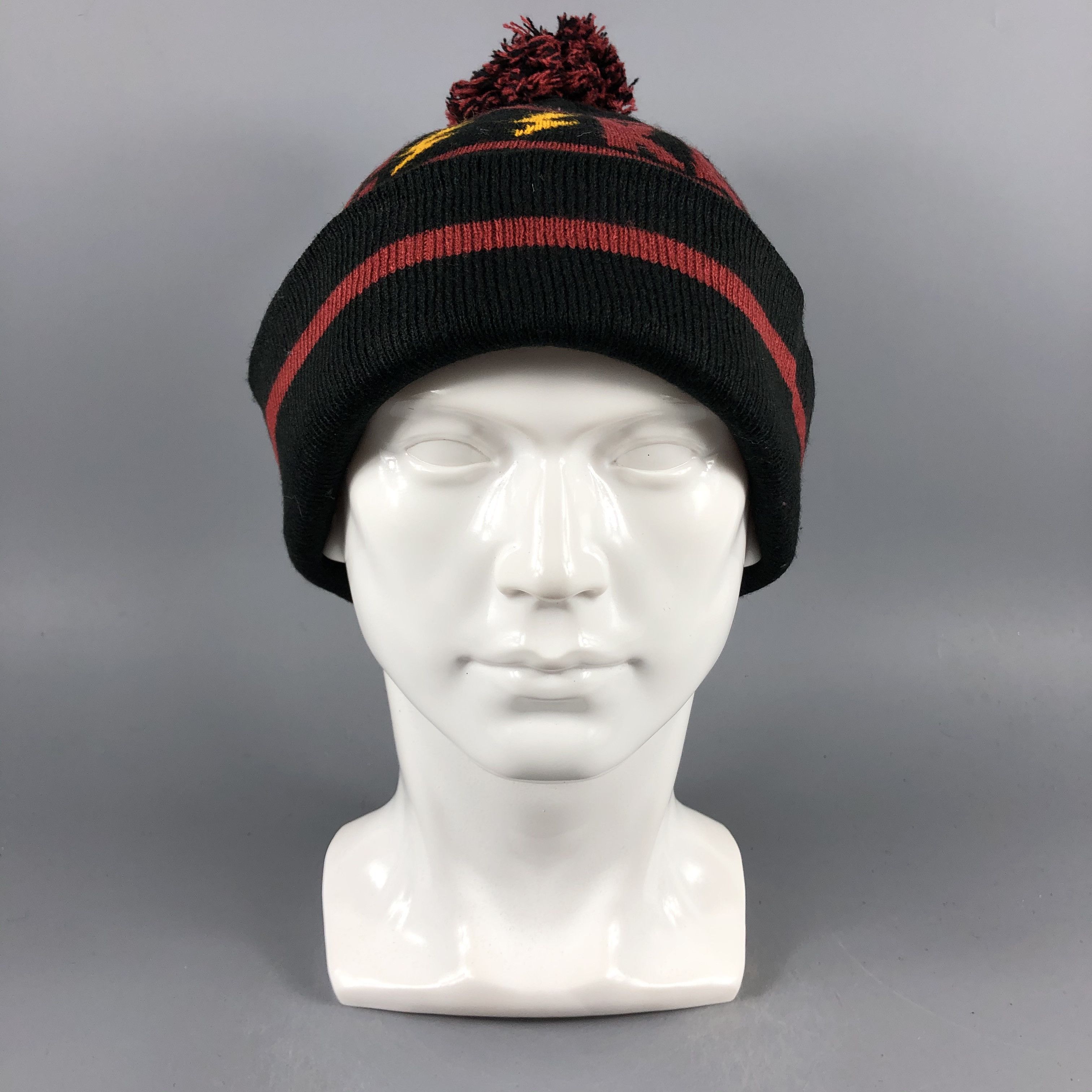 Disney Cars x Disney Beanie Snow Hat Snow Cap -D1101 Size ONE SIZE - 8 Thumbnail