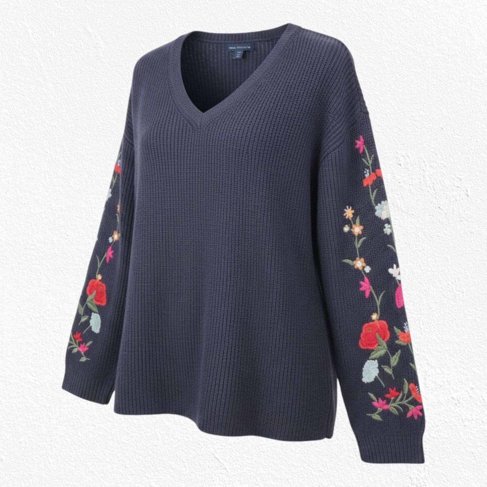American Eagle Outfitters American Eagle Navy Floral Embroidered Sweater Size Small Size S / US 4 / IT 40 - 1 Thumbnail