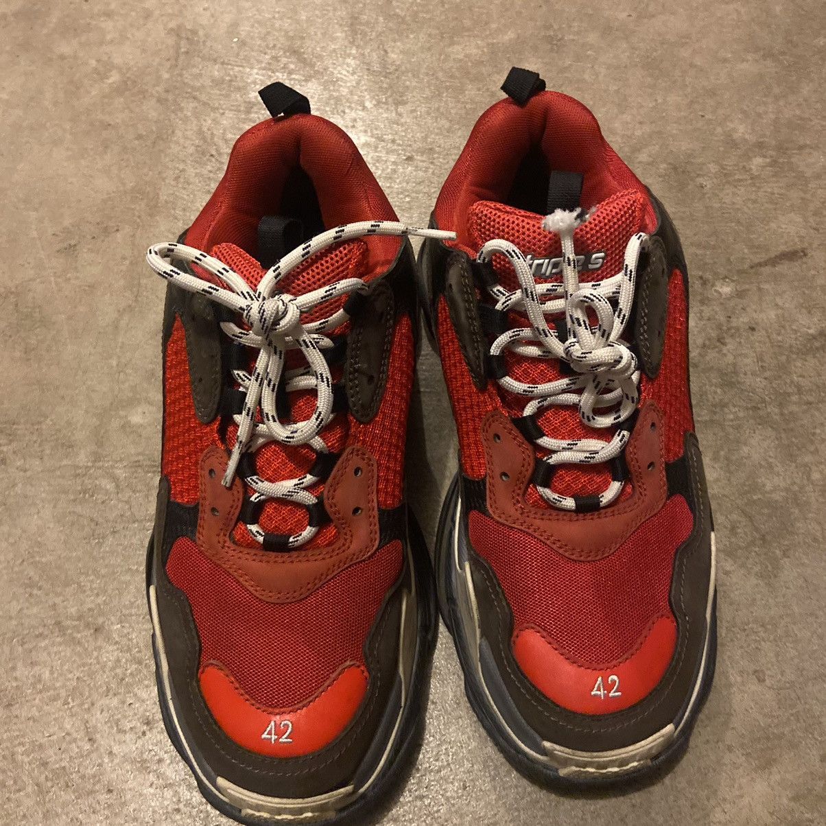 Balenciaga × Designer Balenci Triple S Red Distressed Size US 9 / EU 42 - 4 Thumbnail